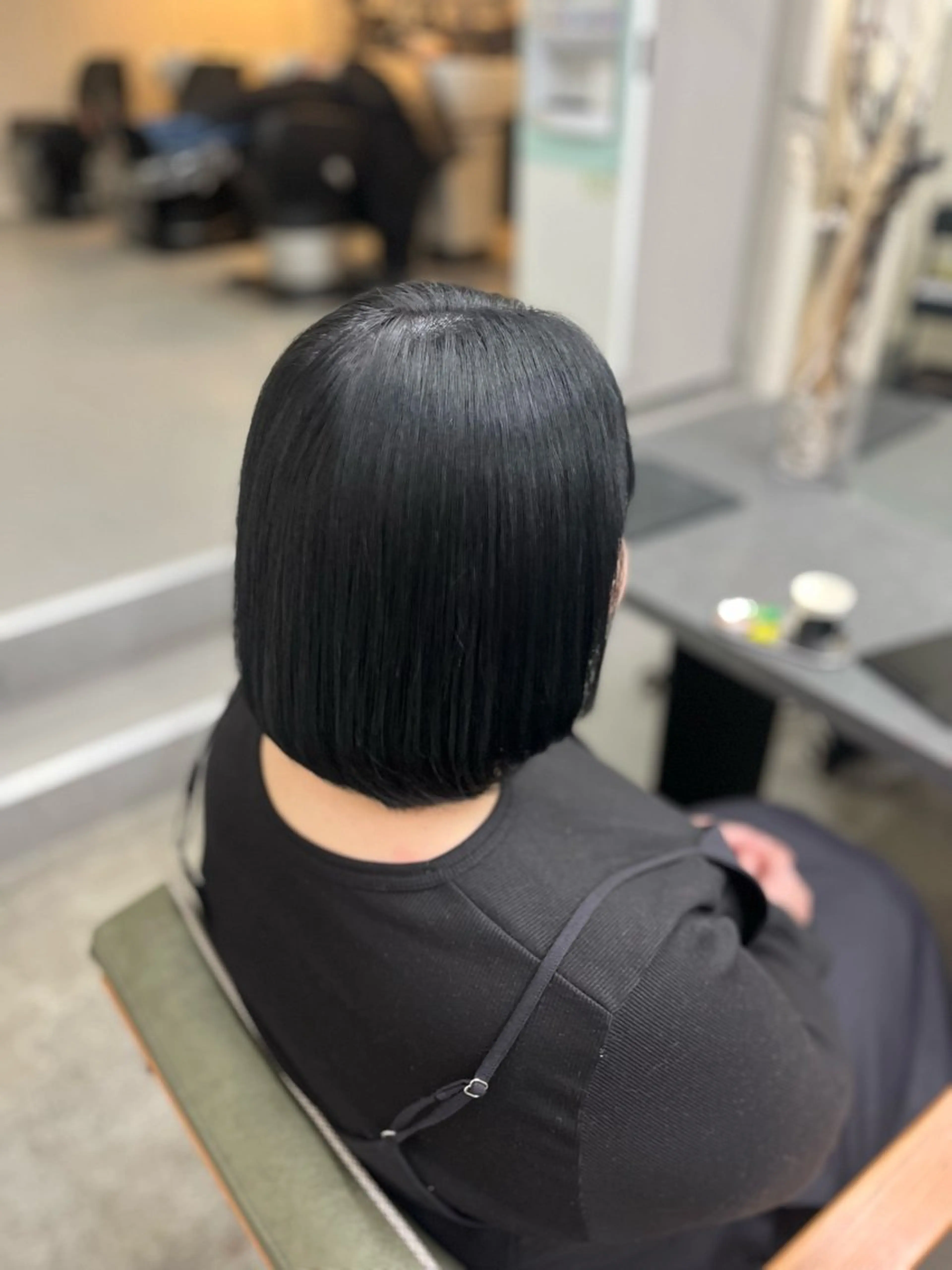 カラー nico 麻生ハナワ ミユのヘアスタイル