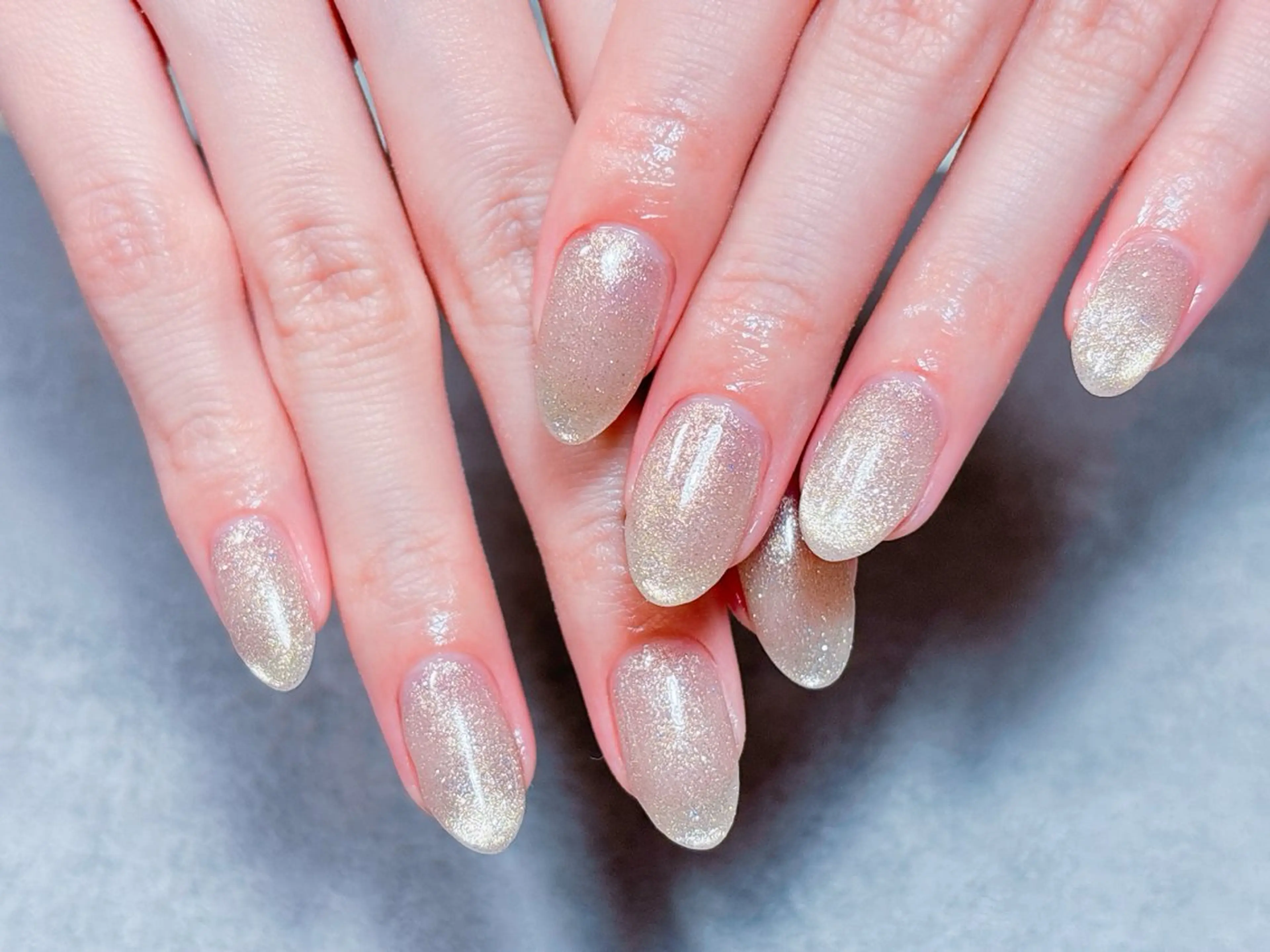 ネイル アートネイル オーロラネイル チークネイル フラッシュネイル フラワーネイル ハンドネイル ハンドケア ゆ か_Nails💫のネイルデザイン