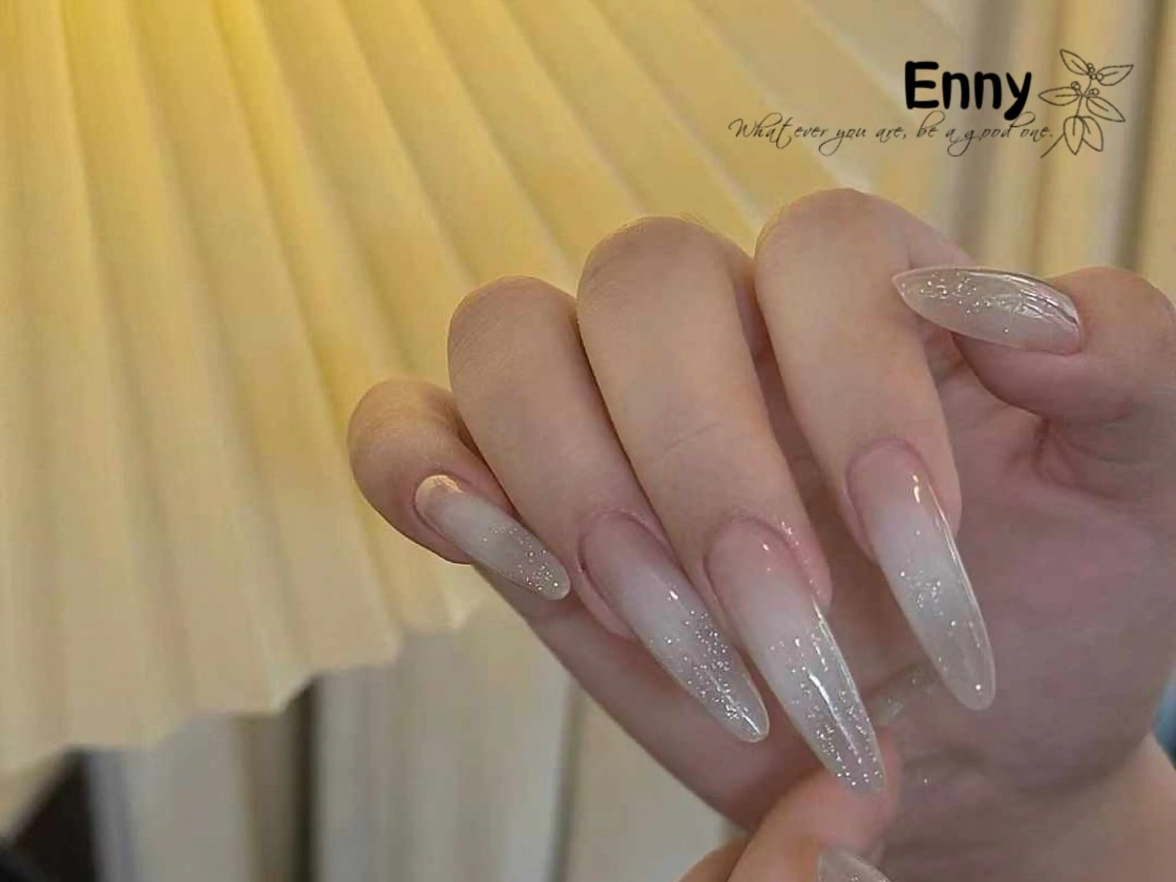 ネイル チークネイル 長さ出し フットネイル フレンチネイル ジェルネイル Niko ネイルサロンのネイルデザイン