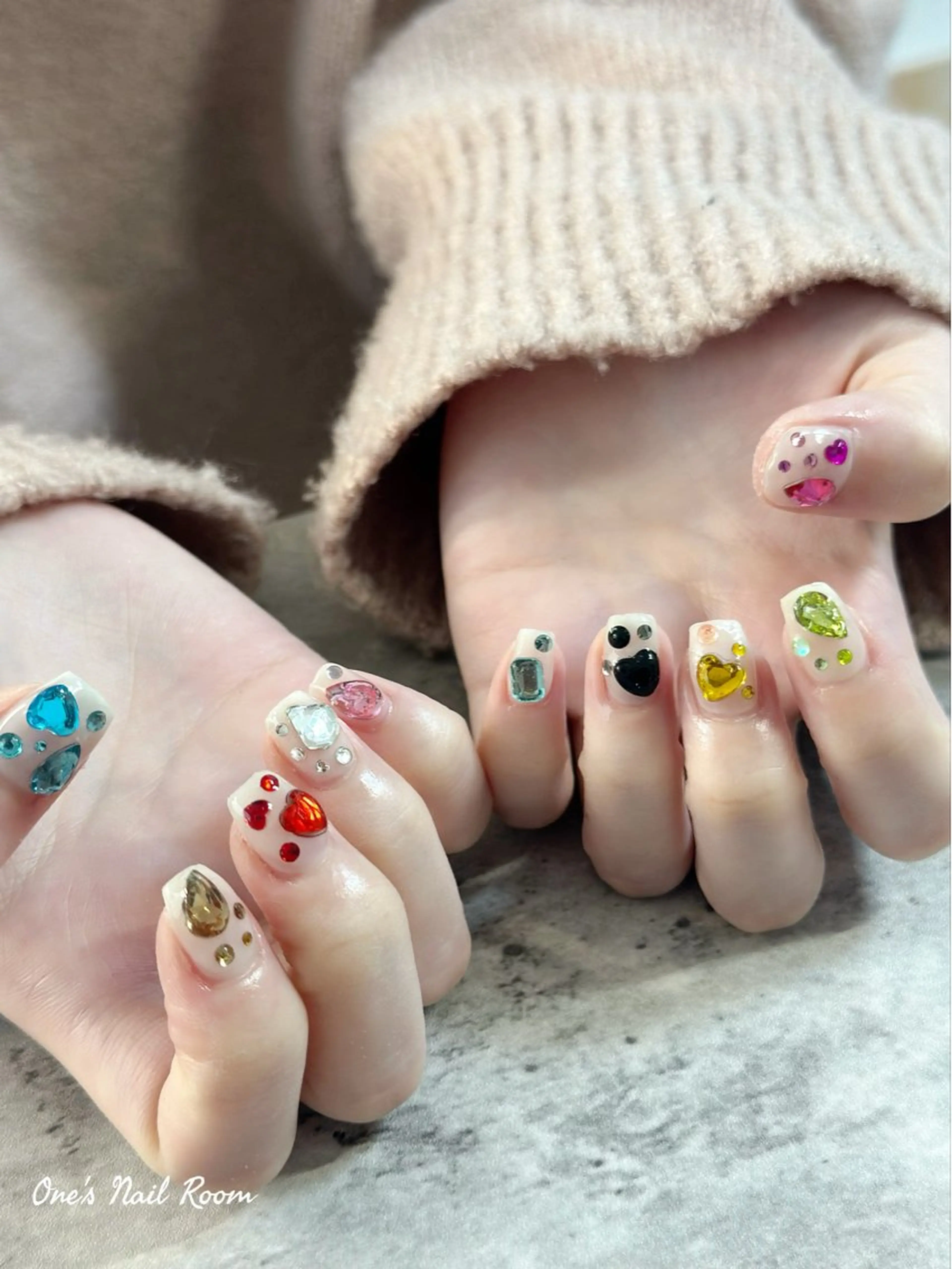 ネイル ハンドネイル One's Nail Roomのネイルデザイン