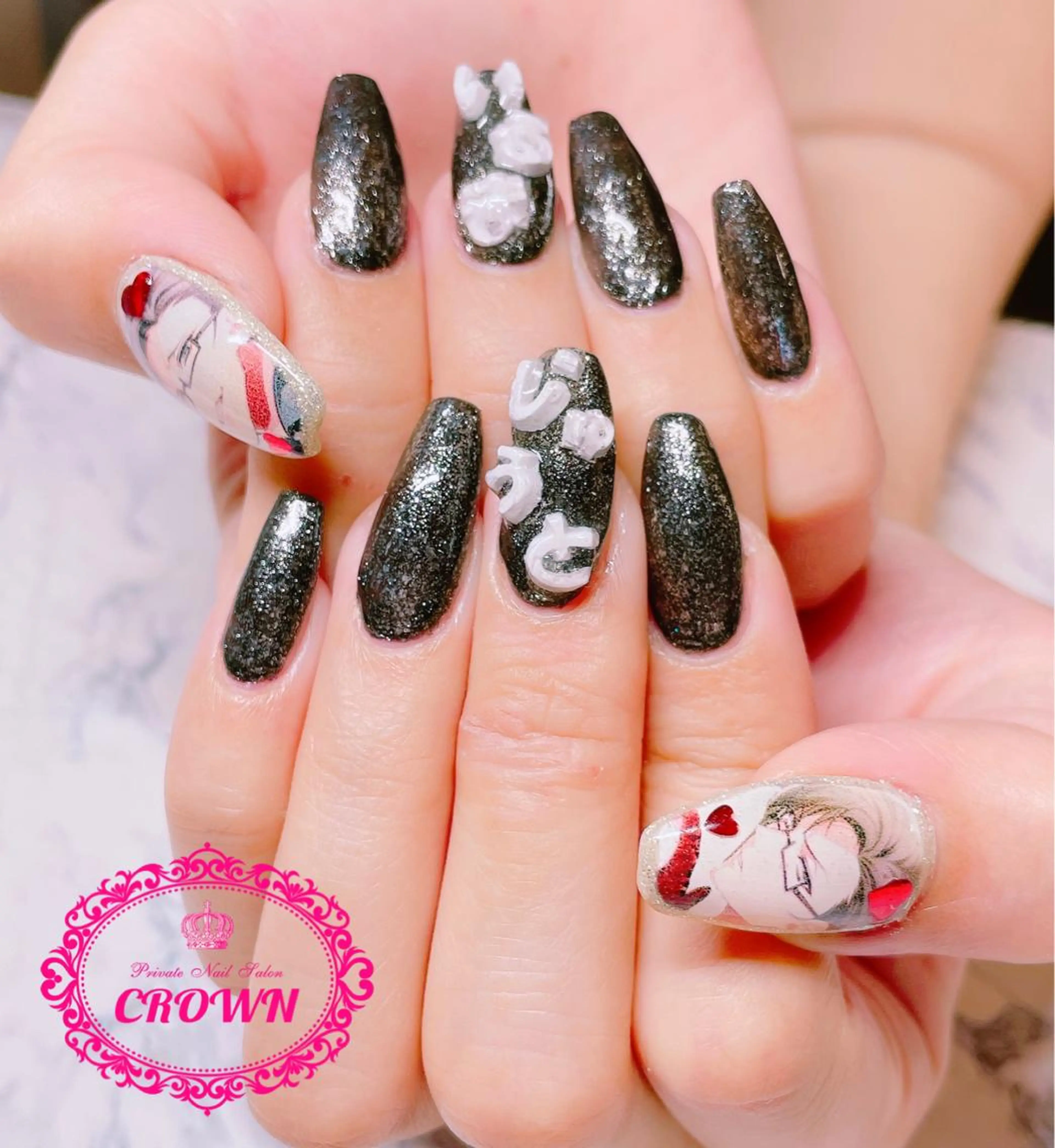 ネイル CROWN プライベートサロンのネイルデザイン