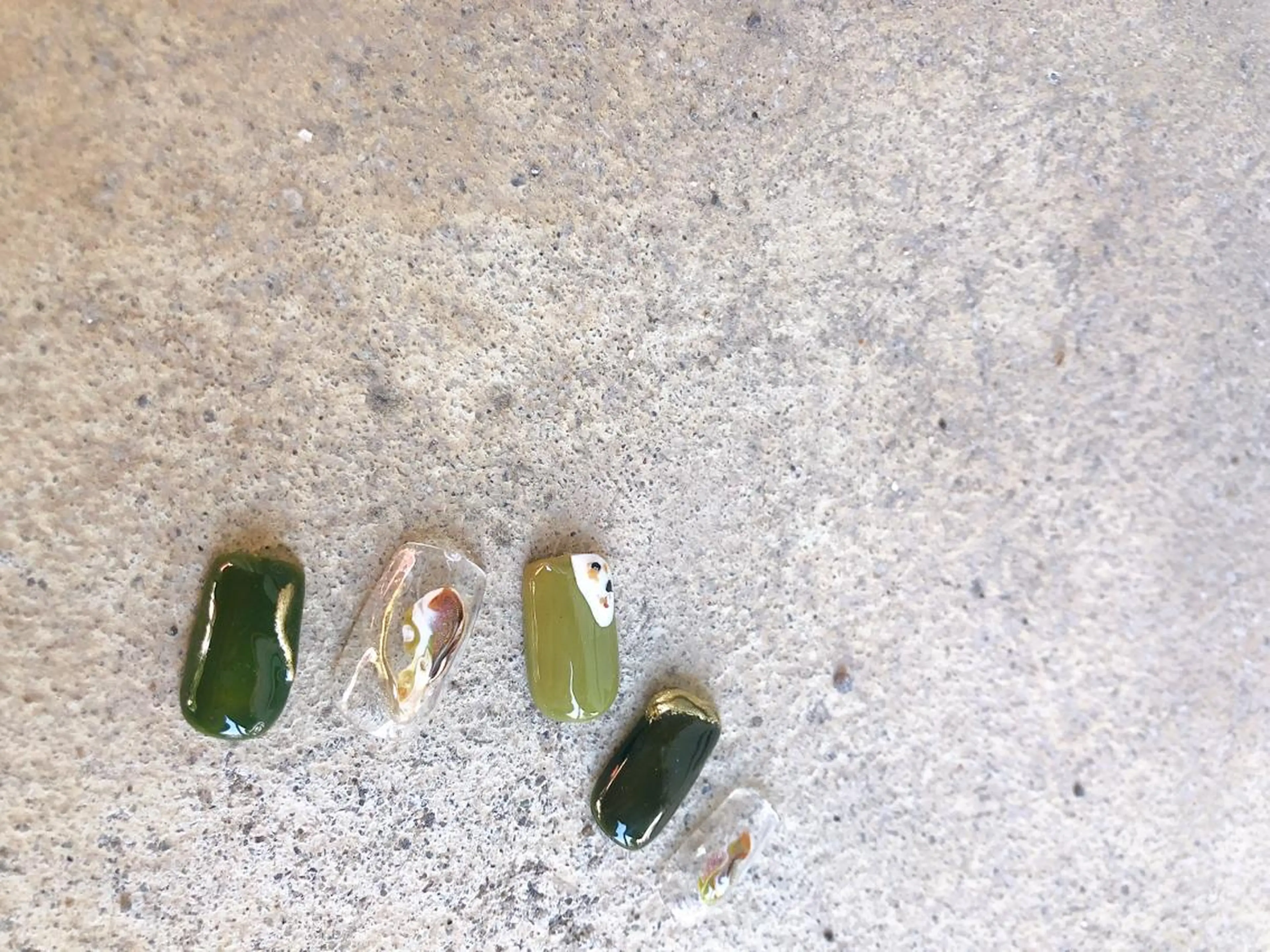 ネイル ハンドネイル nailsalon hue所属・小山 羽奈のネイルデザイン