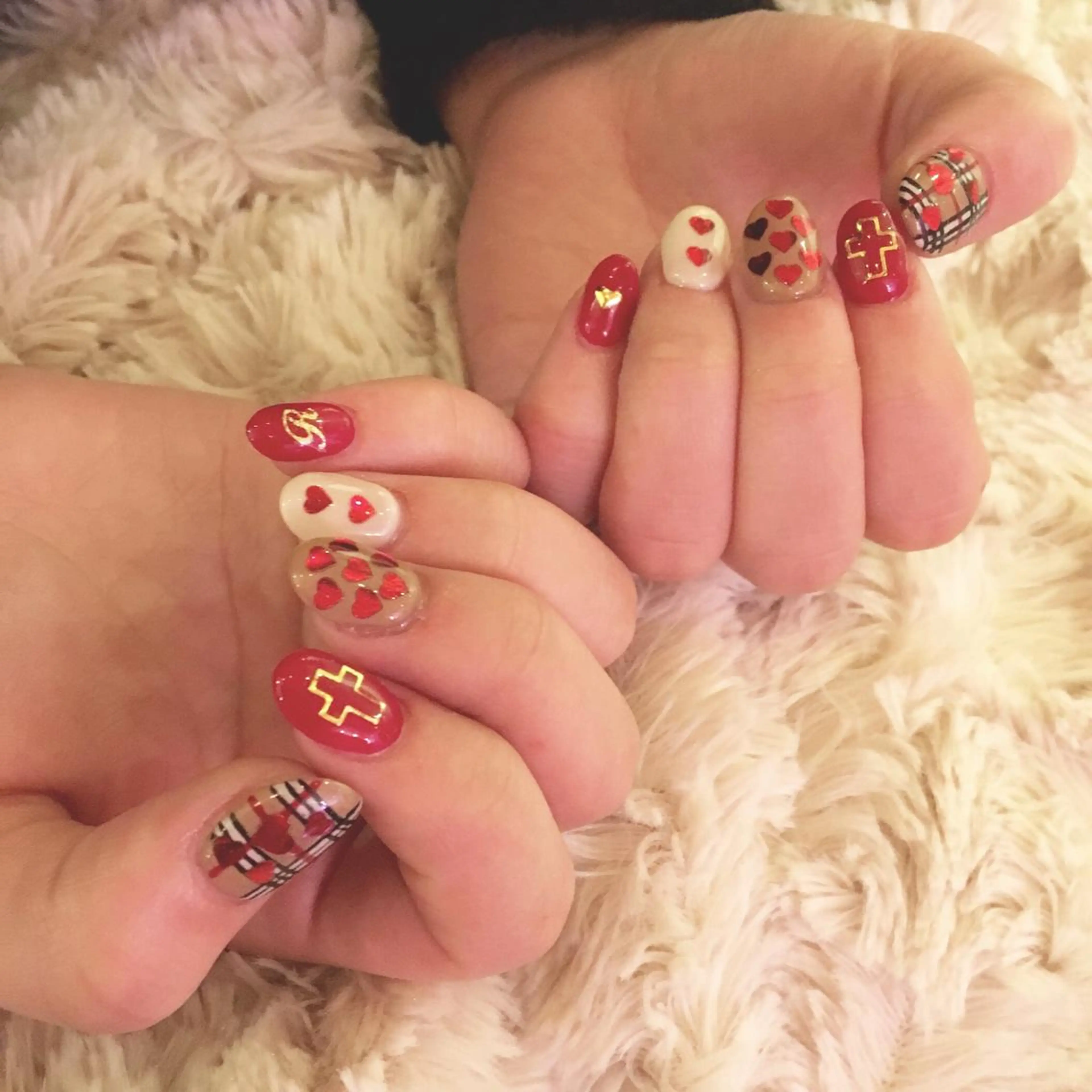 ネイル バレンタイン ハンドネイル revia所属・ERI Nailistのネイルデザイン