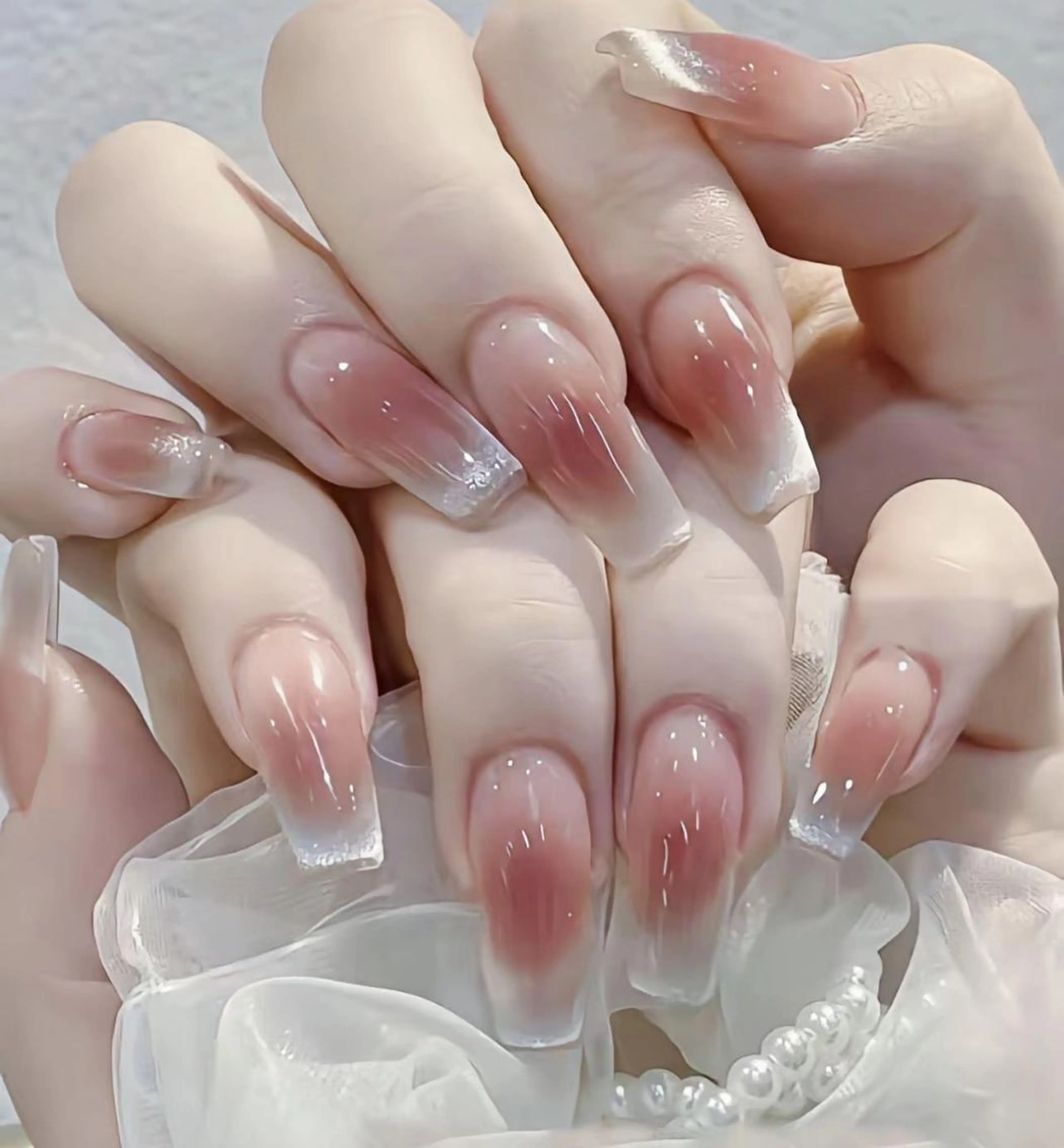 ネイル アートネイル 長さ出し ネイルチップ Queens みなみのネイルデザイン