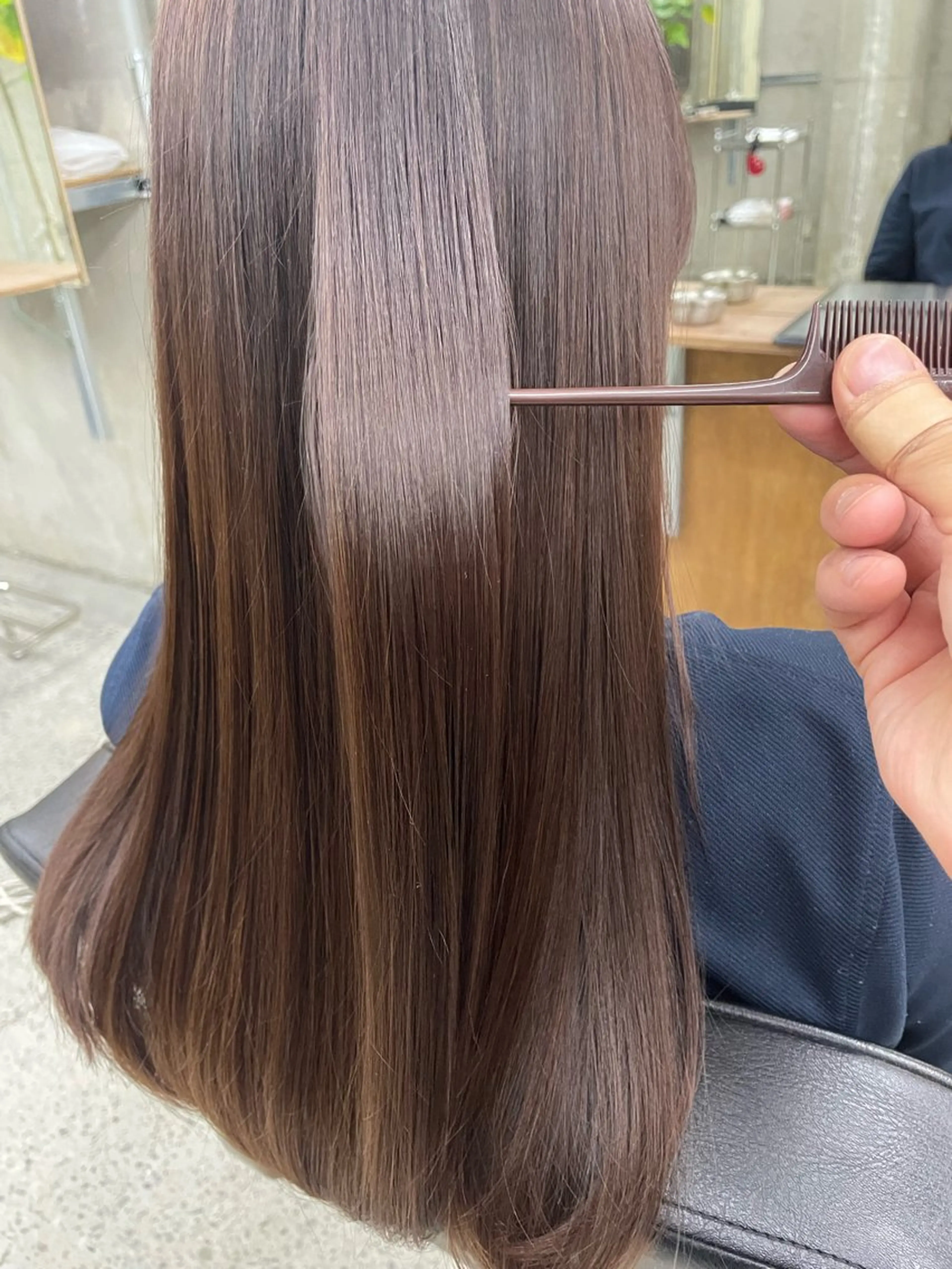 セミロング カット トリートメント 【透明感ツヤカラー】 三浦寛之のヘアスタイル