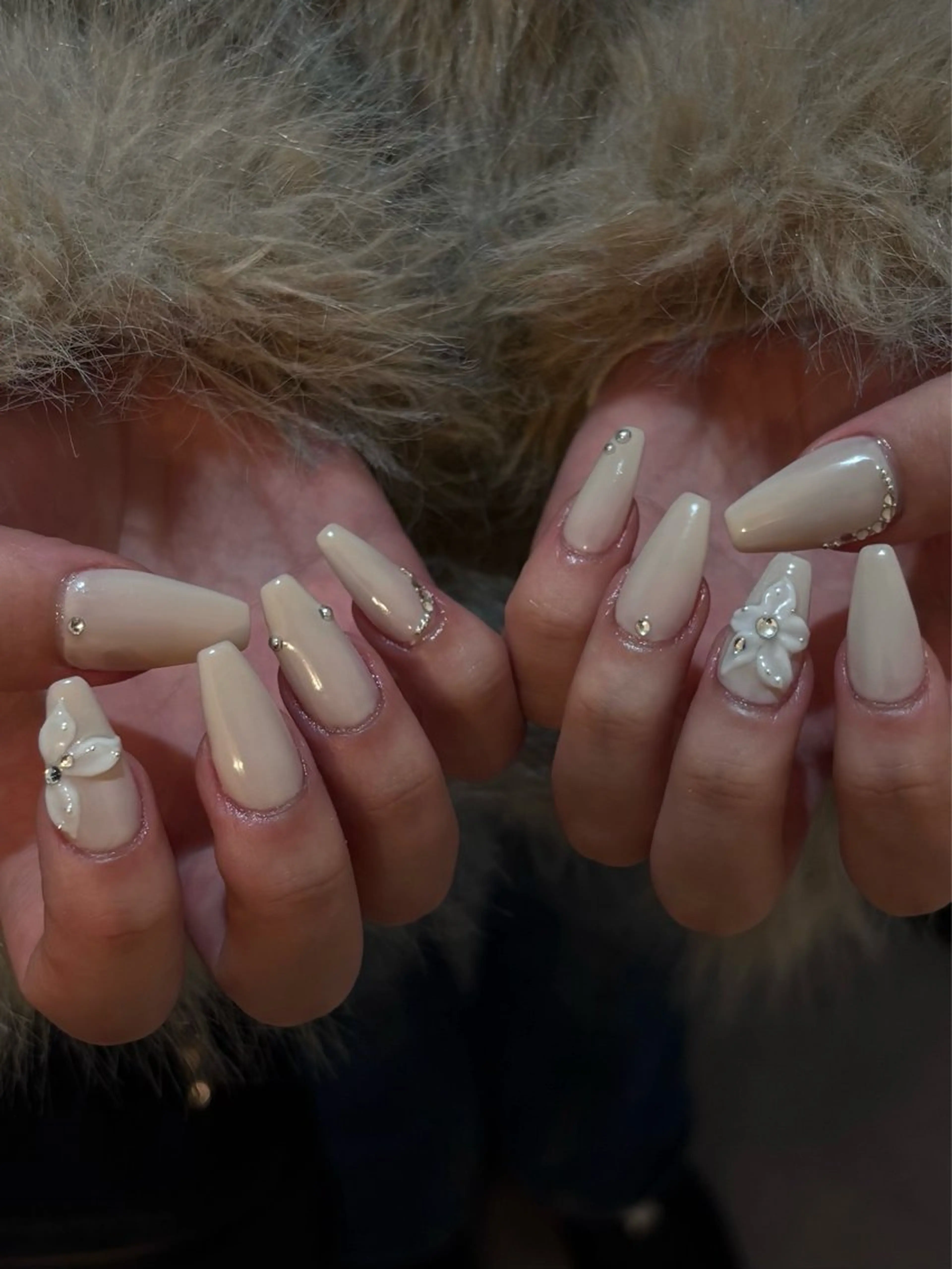 ネイル mimi 高石桃朱のネイルデザイン