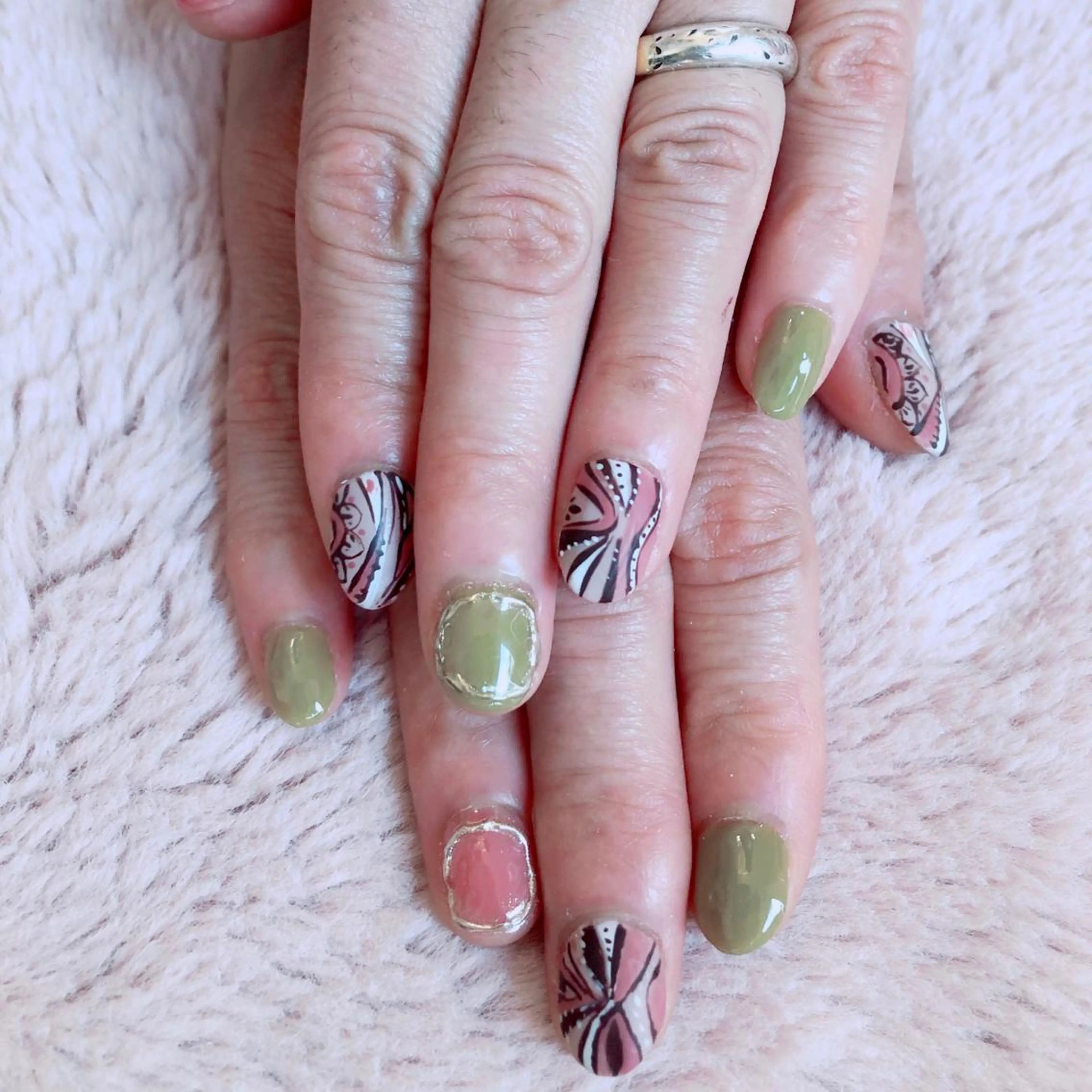 ネイル 🌿KATE 🌿のネイルデザイン