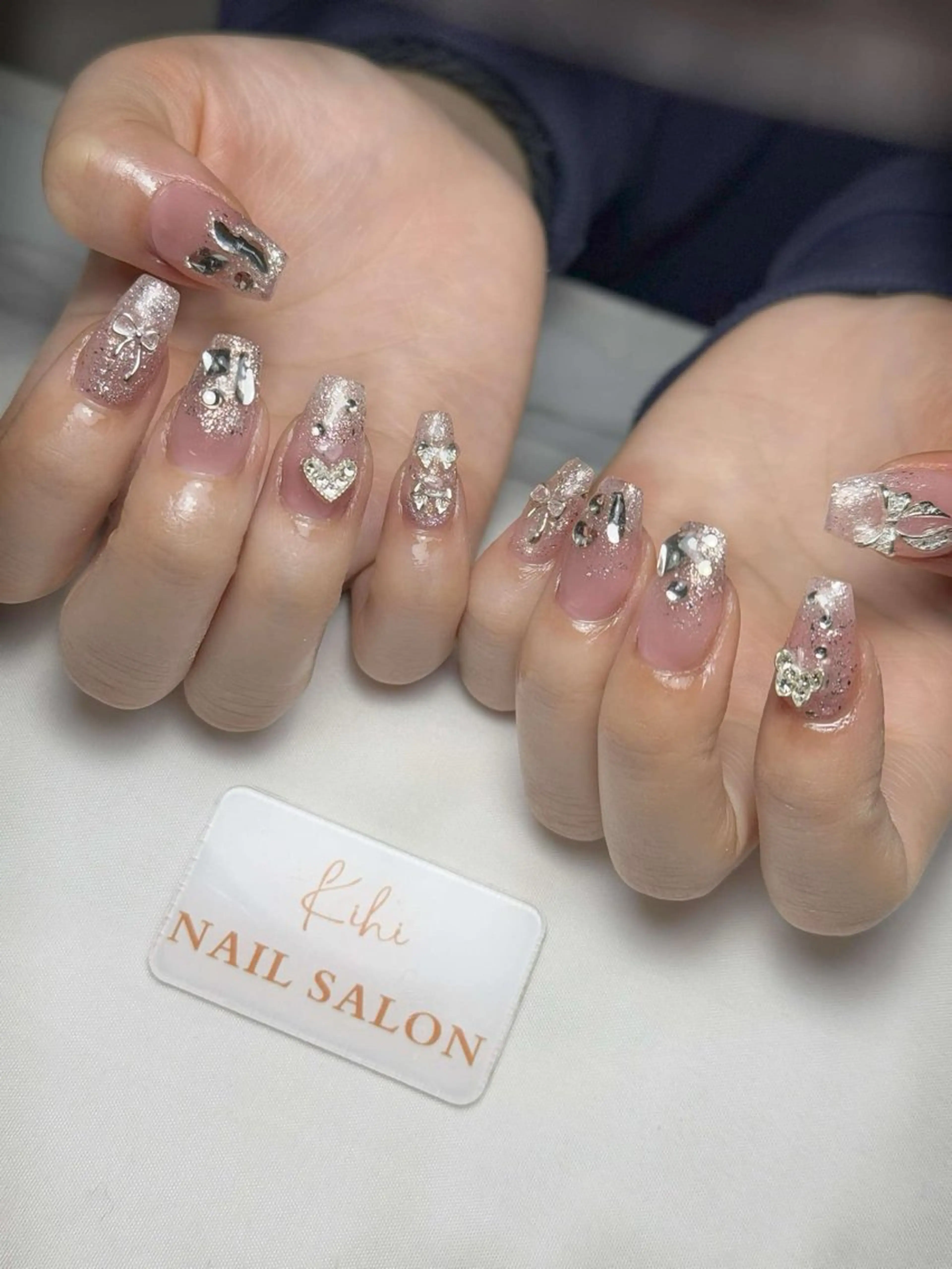 ネイル アートネイル フレンチネイル ジェルネイル グラデーション 韓国ネイル ハンドネイル 💕鈴木ユリ パラジェル/オフ無料のネイルデザイン