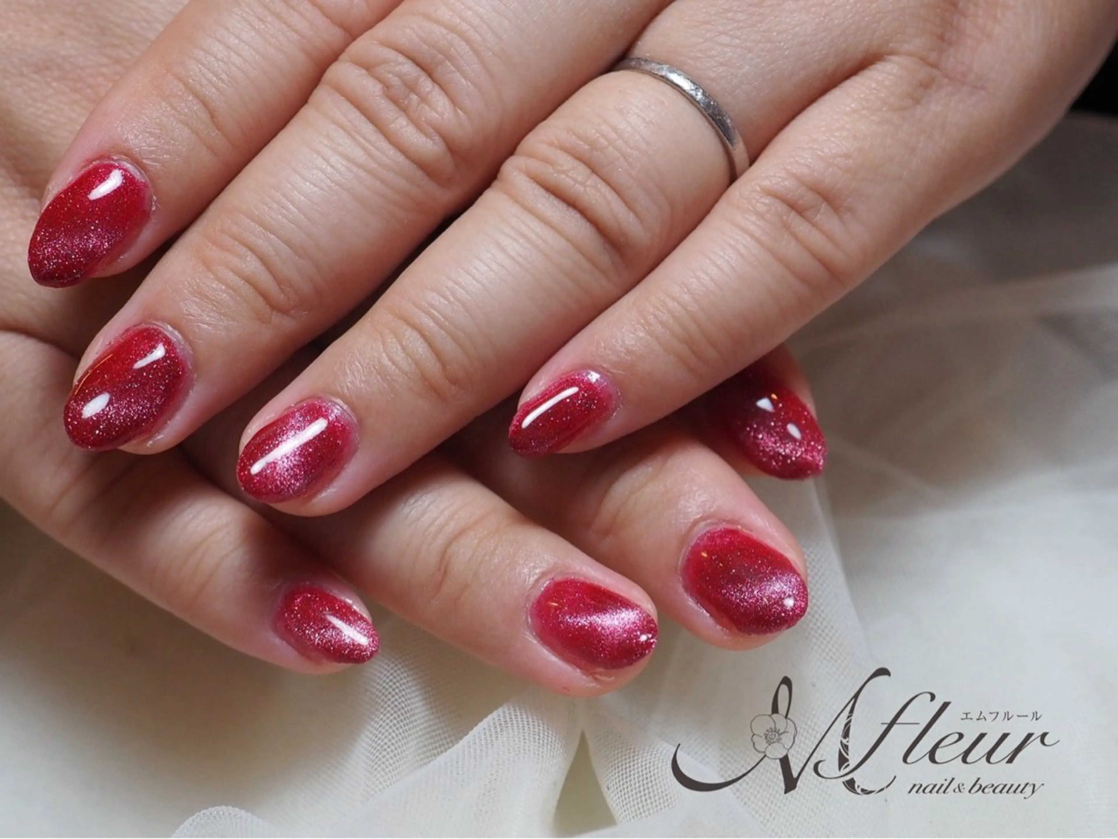 ネイル Shimizu C.のネイルデザイン