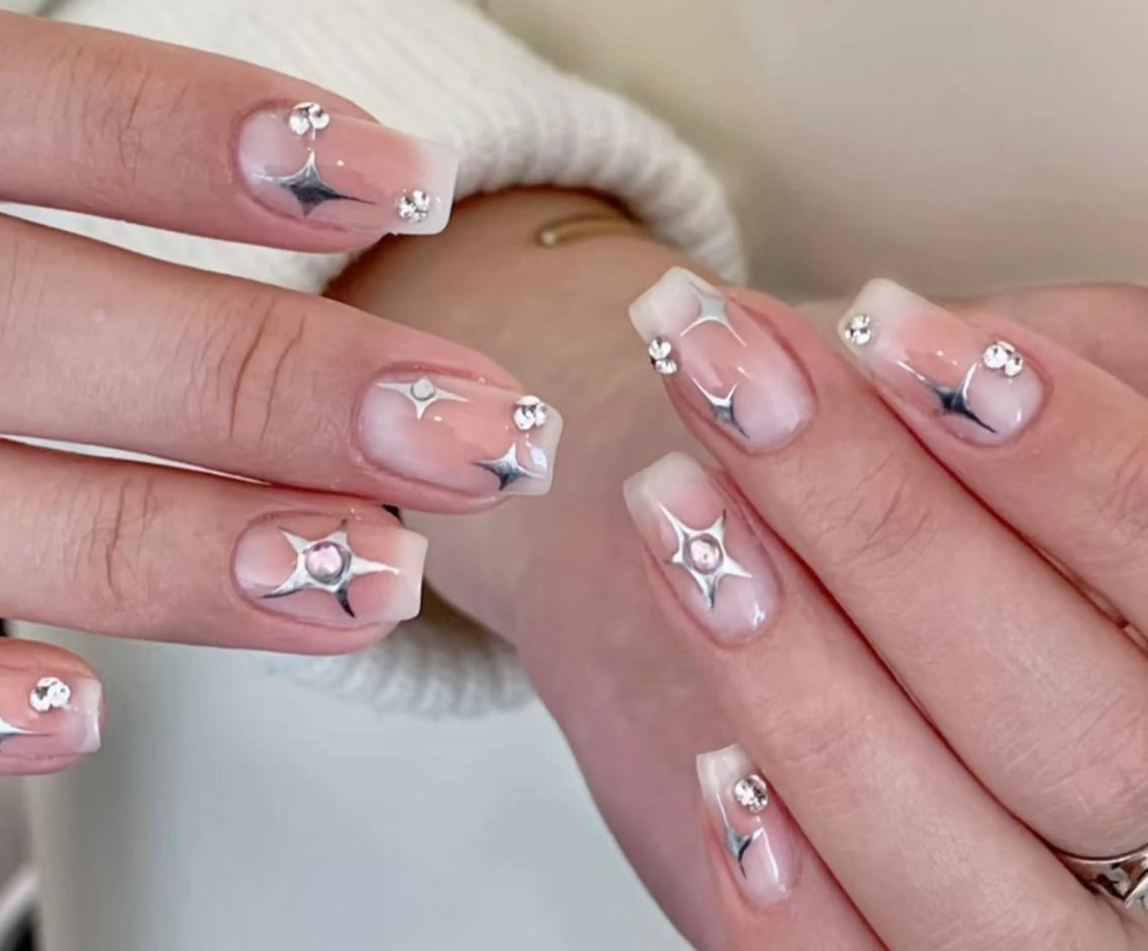 ネイル ハンドネイル 🎀 UU_nailのネイルデザイン