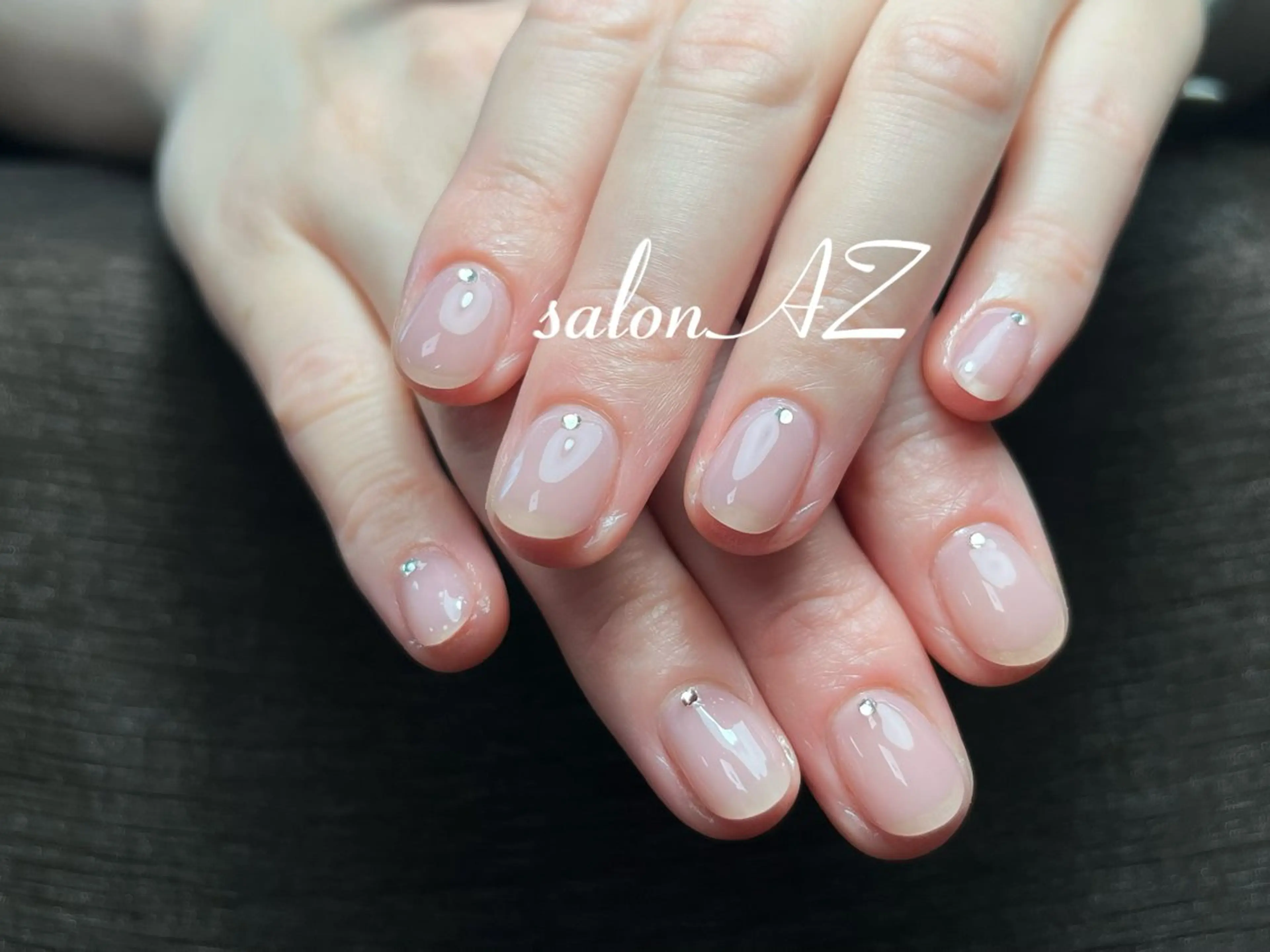 ネイル アートネイル 長さ出し フットネイル フレンチネイル ジェルネイル salon AZのネイルデザイン