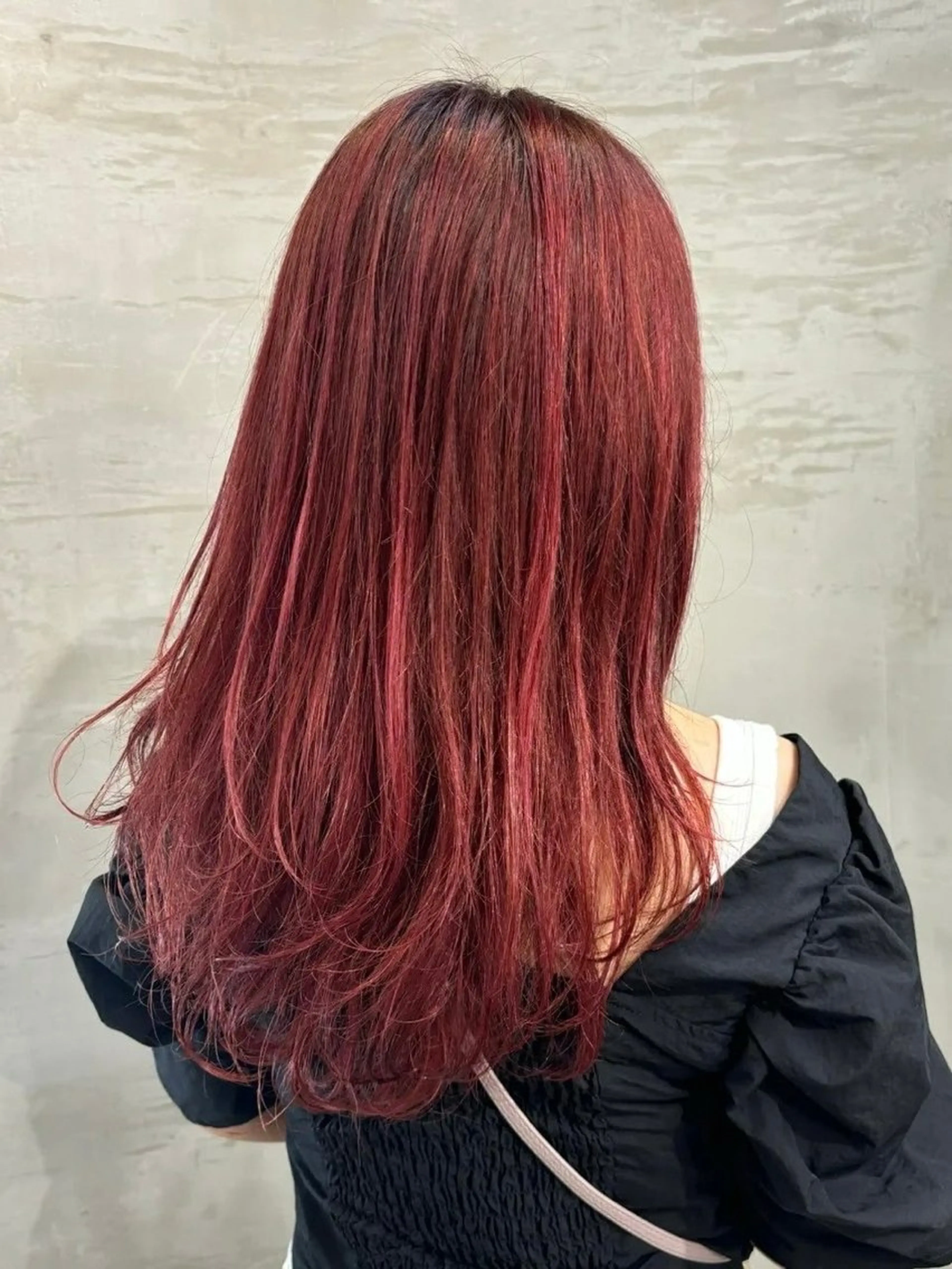 ロング カラー レッドカラー るな ／nabi 船橋のヘアスタイル