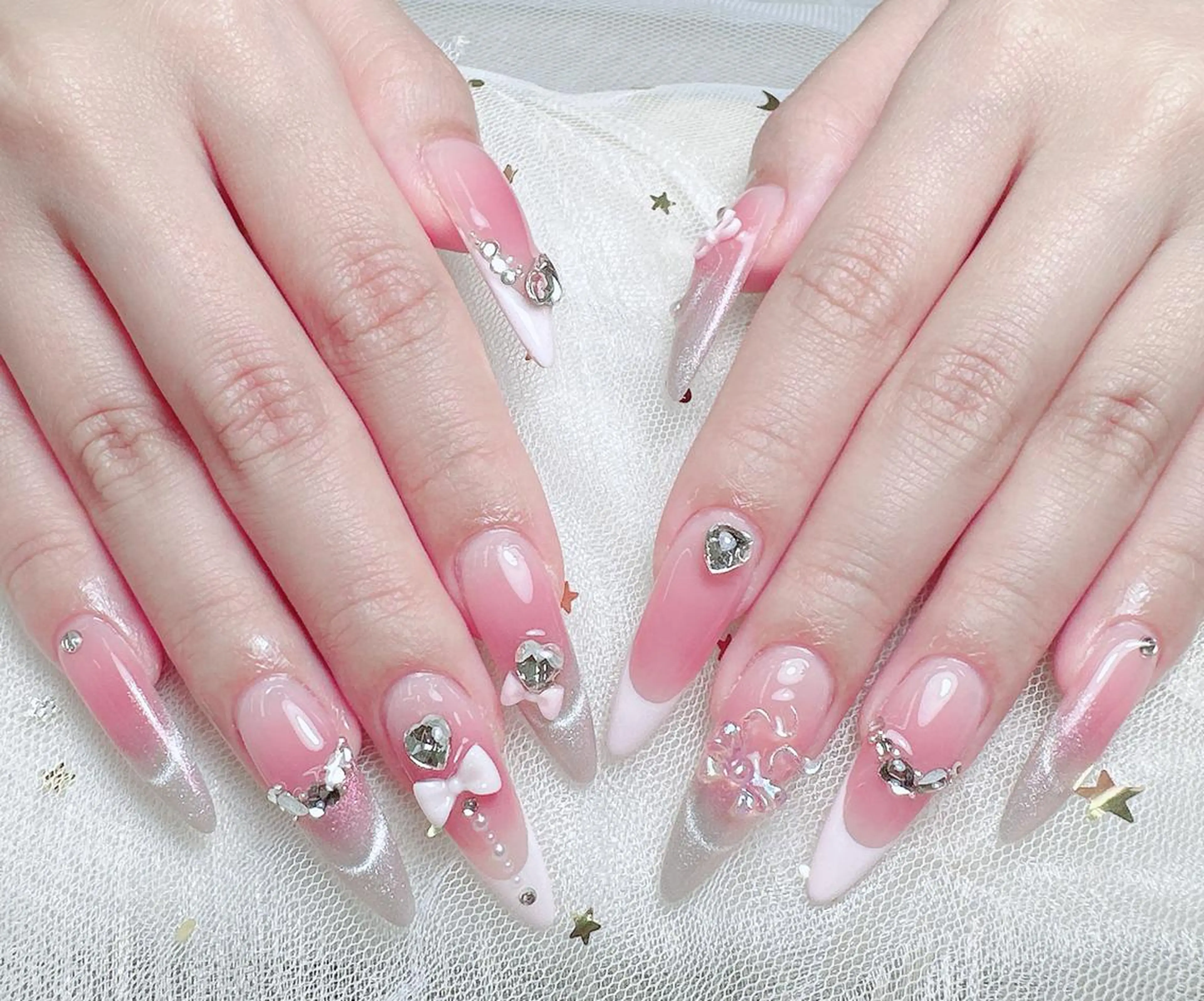 ネイル queens nailsalonのネイルデザイン