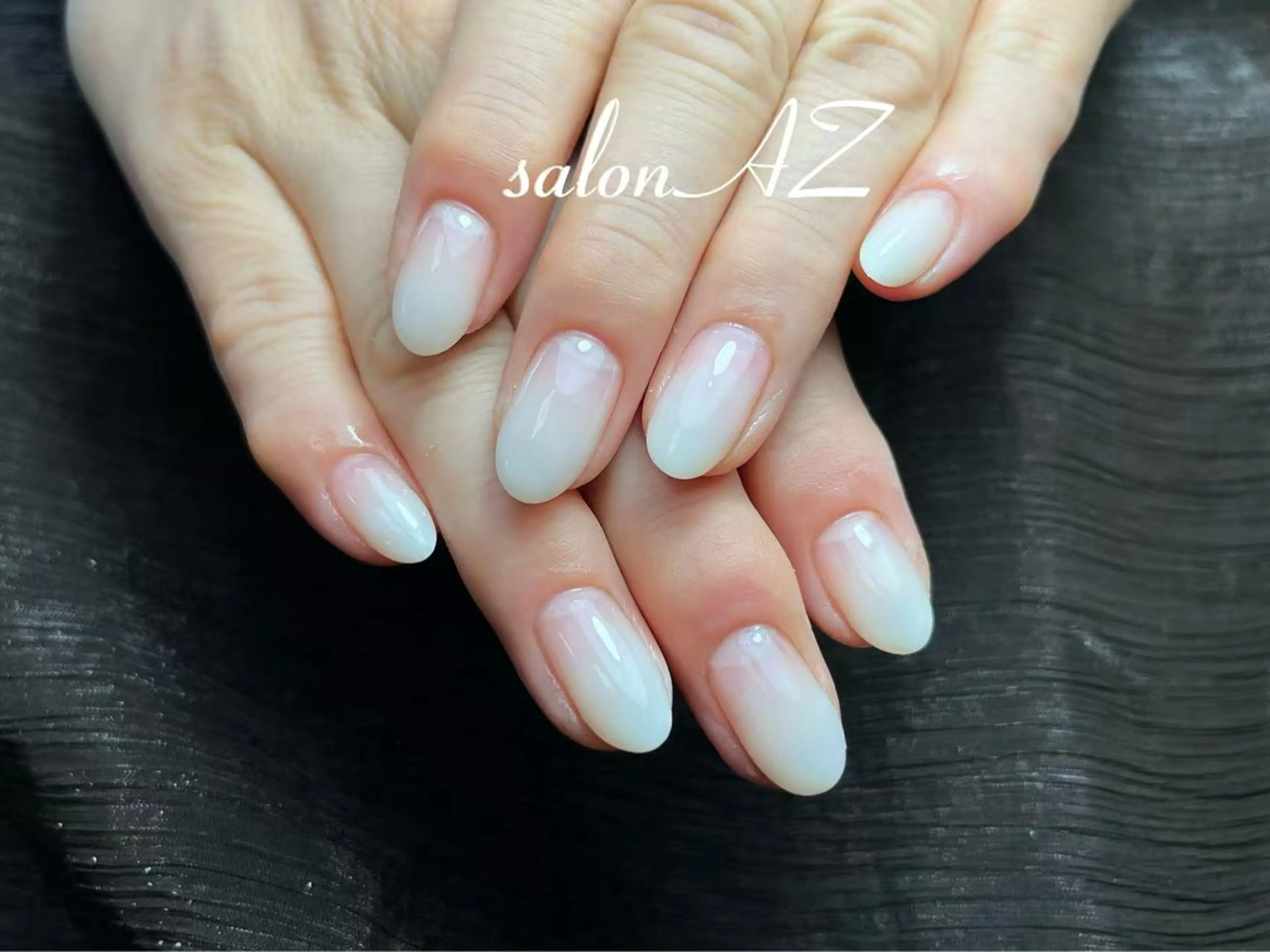 ネイル アートネイル 長さ出し フットネイル フレンチネイル ジェルネイル salon AZのネイルデザイン