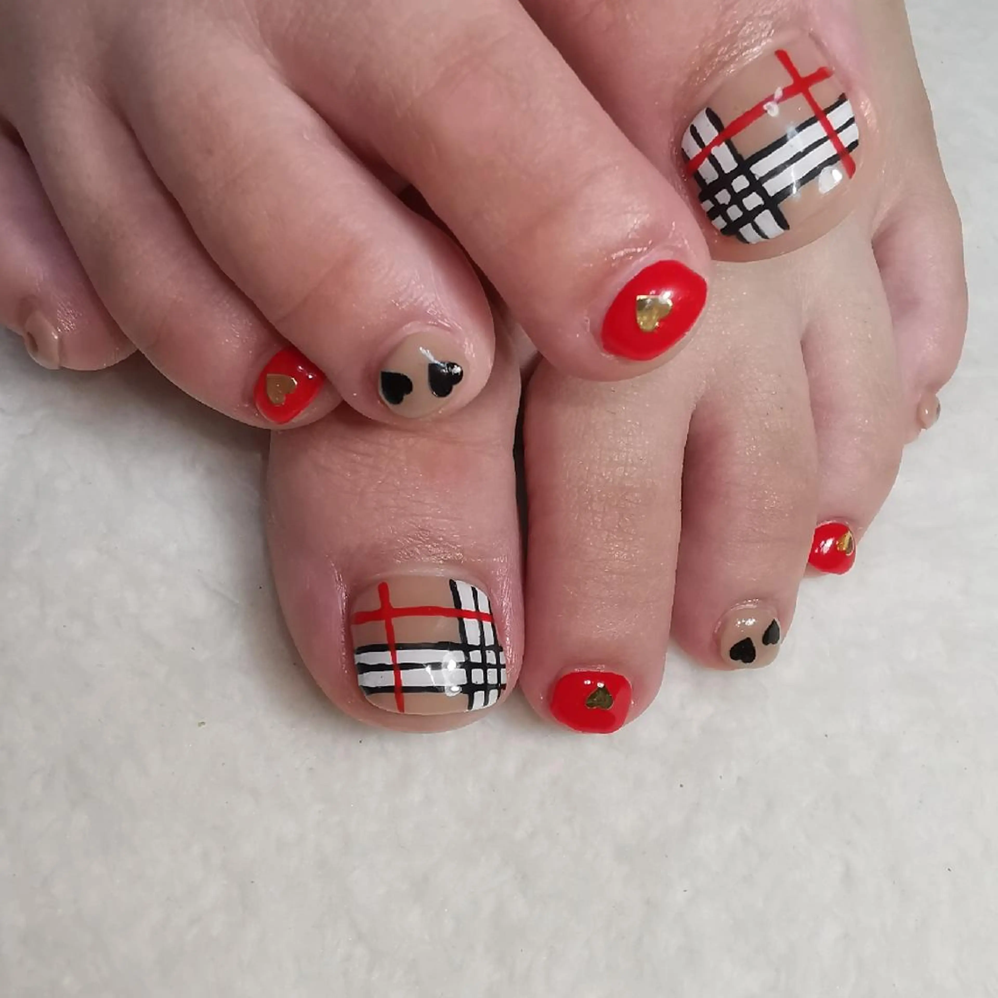 ネイル ハート フットネイル reve あやののネイルデザイン