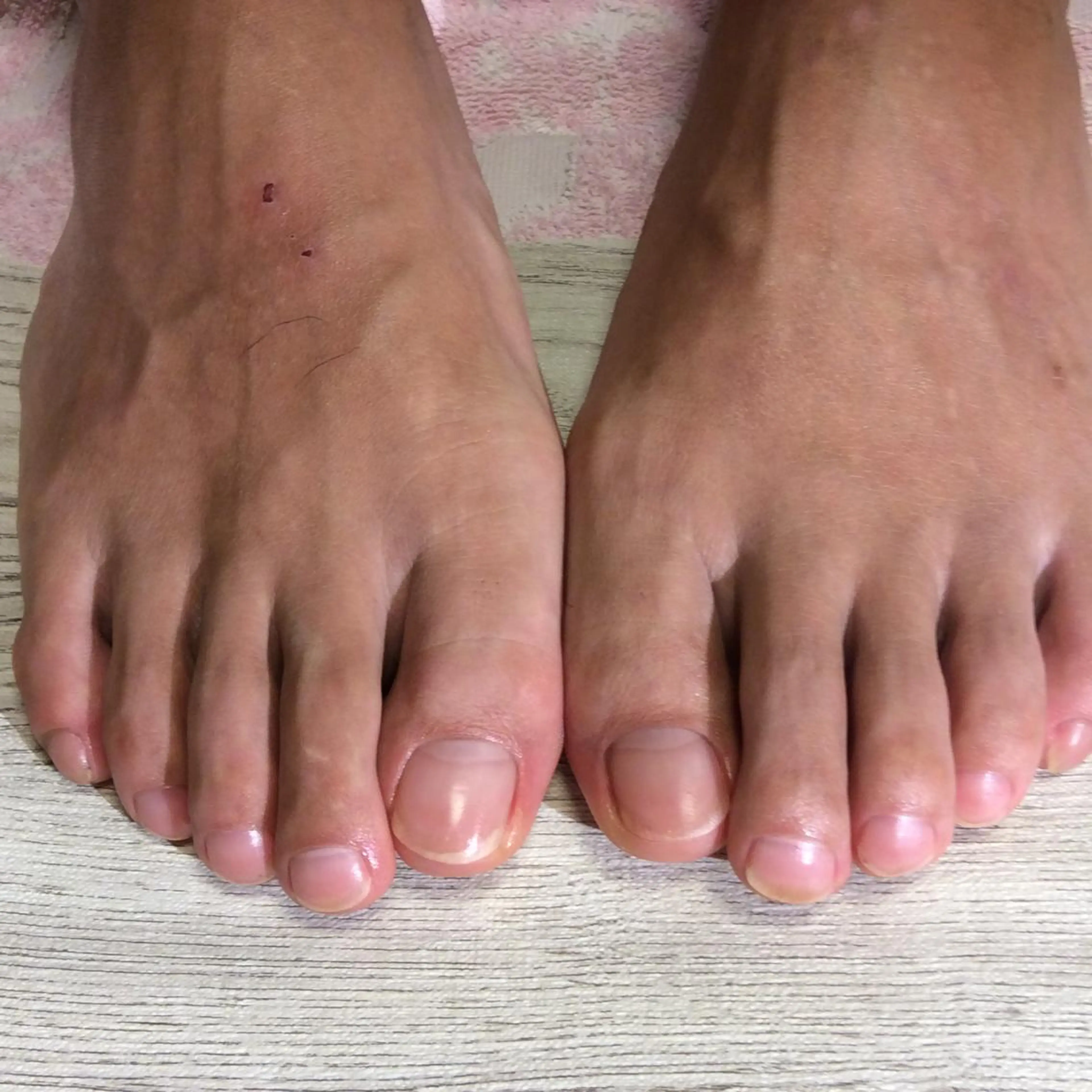 ショート カラー メンズ ネイル フットケアサロンすりーぴんぐ田端店所属・🌱 ま　し　お　🌱のエステ・リラクイメージ