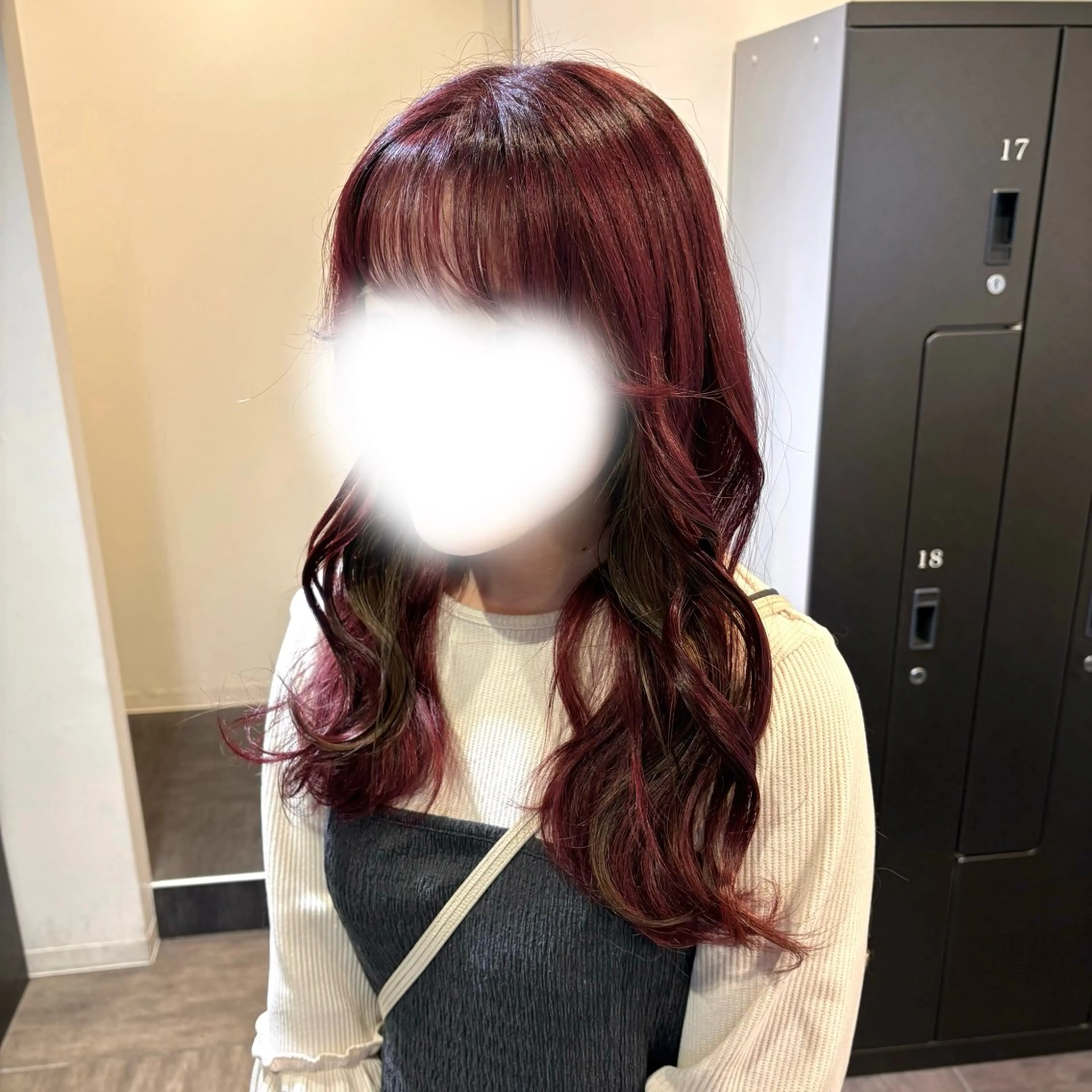 ロング カラー ベージュカラー ブリーチ ダブルカラー ブリーチなしカラー レッドカラー カット ヘアカラー トリートメント 🖤大人可愛い⌇ 𝐑 𝐈 𝐎🖤のヘアスタイル