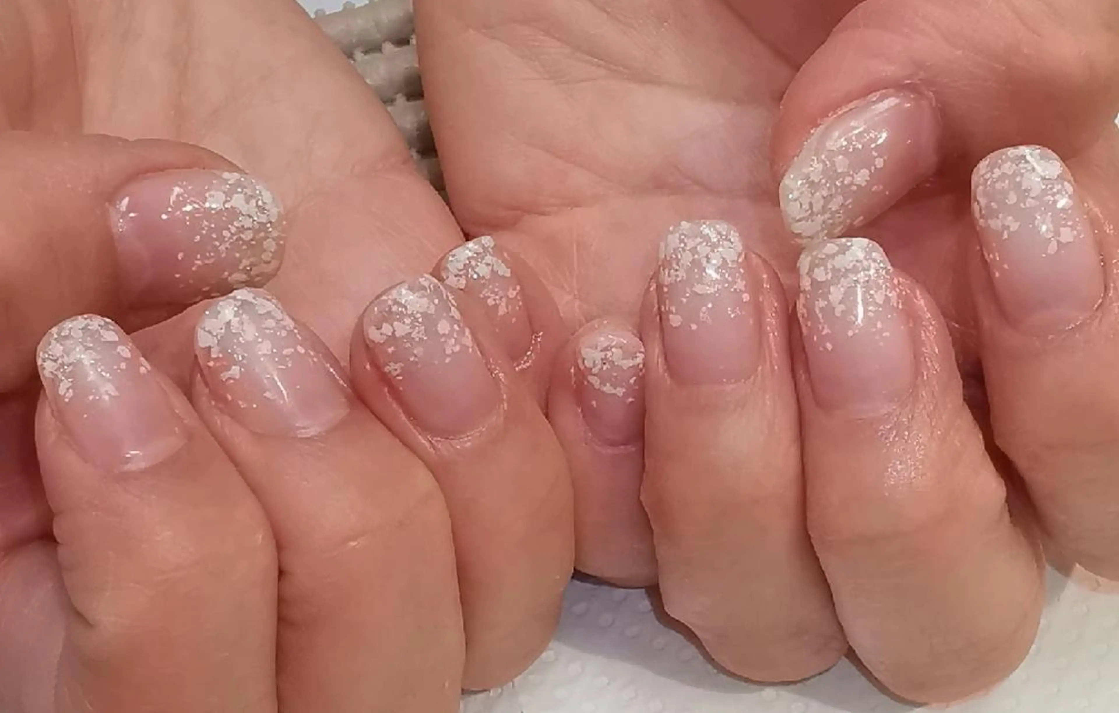 ネイル ホログラムネイル reve あやののネイルデザイン