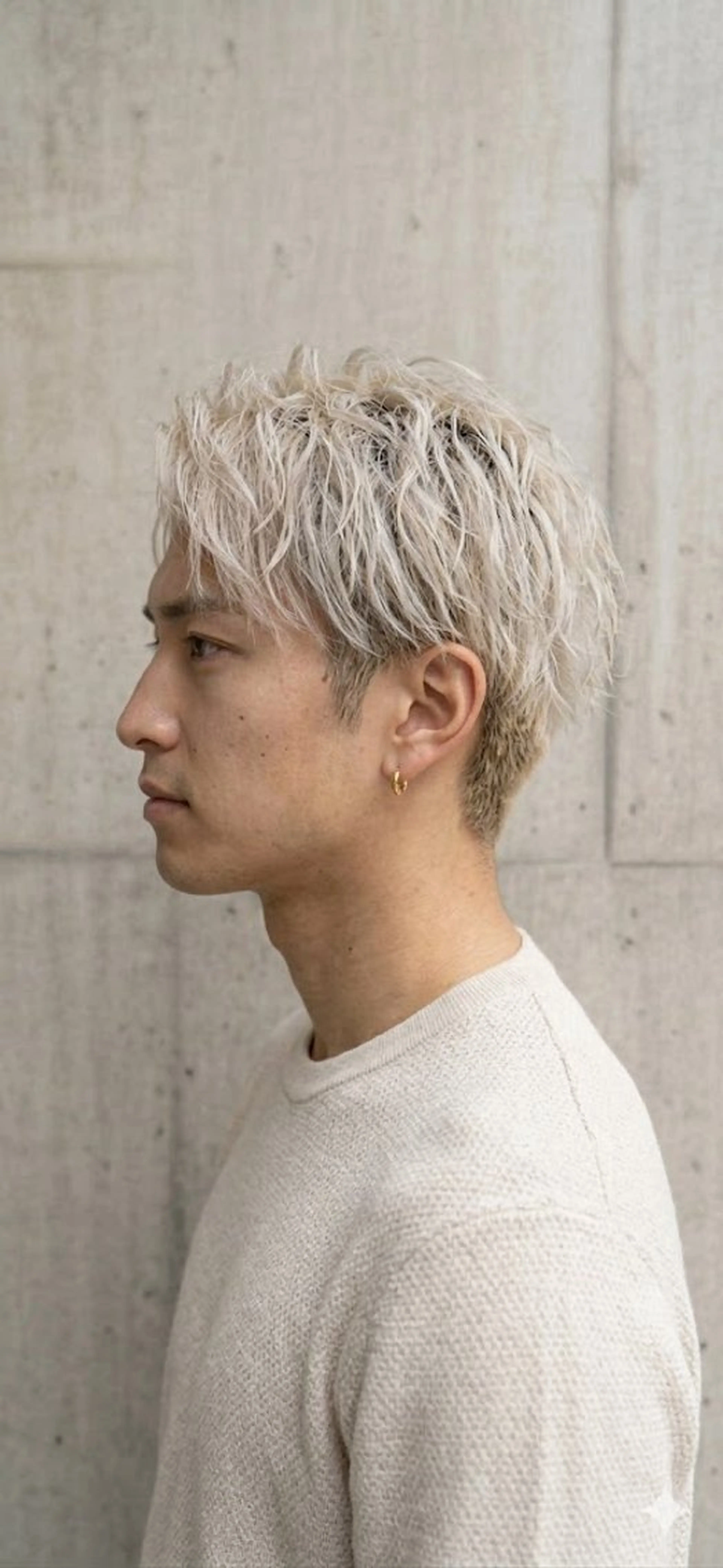 カラー メンズ メンズハイトーン カルマパーマ メンズパーマ メンズツイストパーマ 波巻きパーマ カット ヘアカラー 🌀メンズパーマ🌀 カット💇こうせいのヘアスタイル