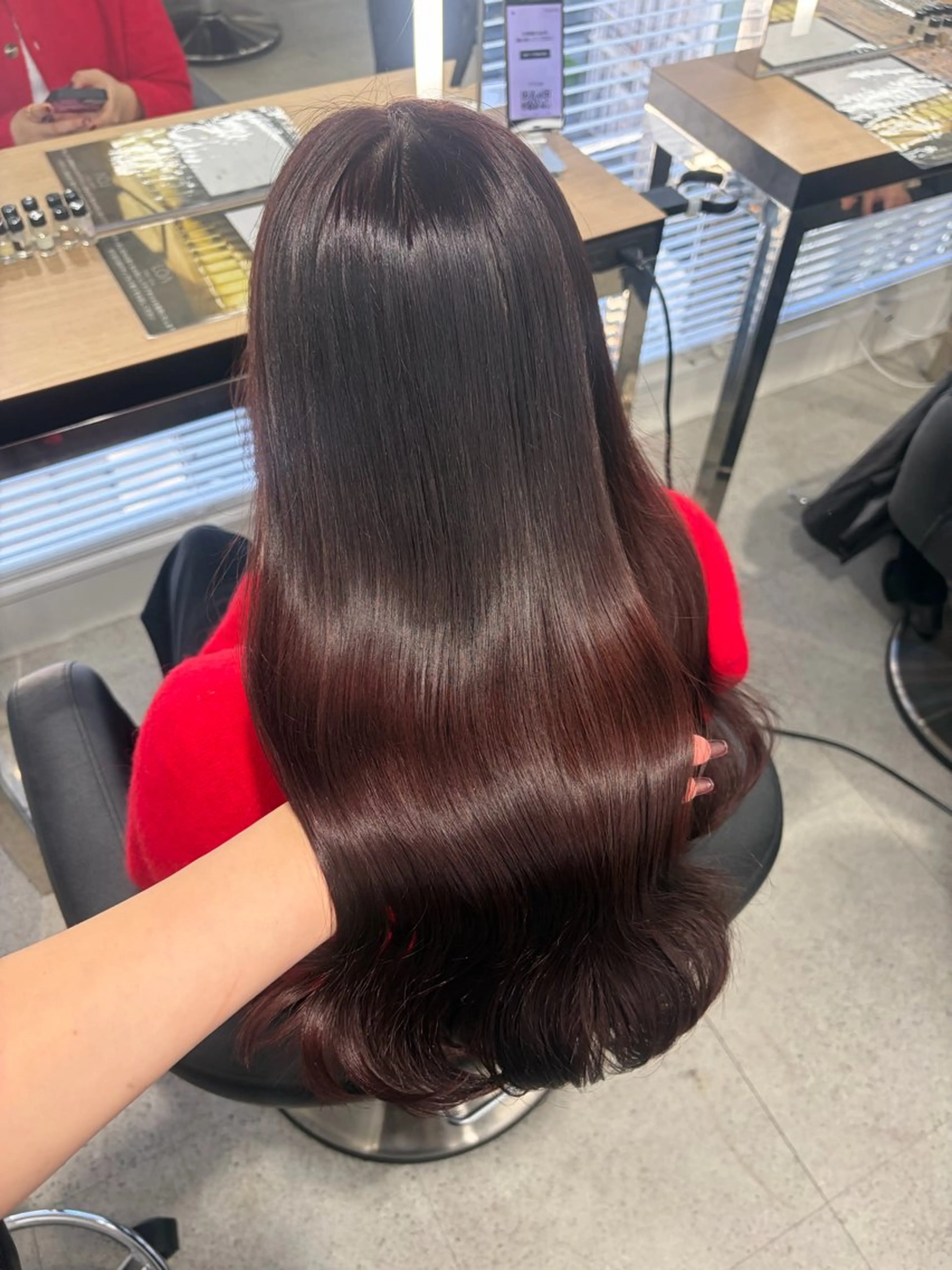 ロング カラー ブリーチ 髪質改善 トリートメント 💗愛され暖色💗 ピンク/レッド💗のヘアスタイル