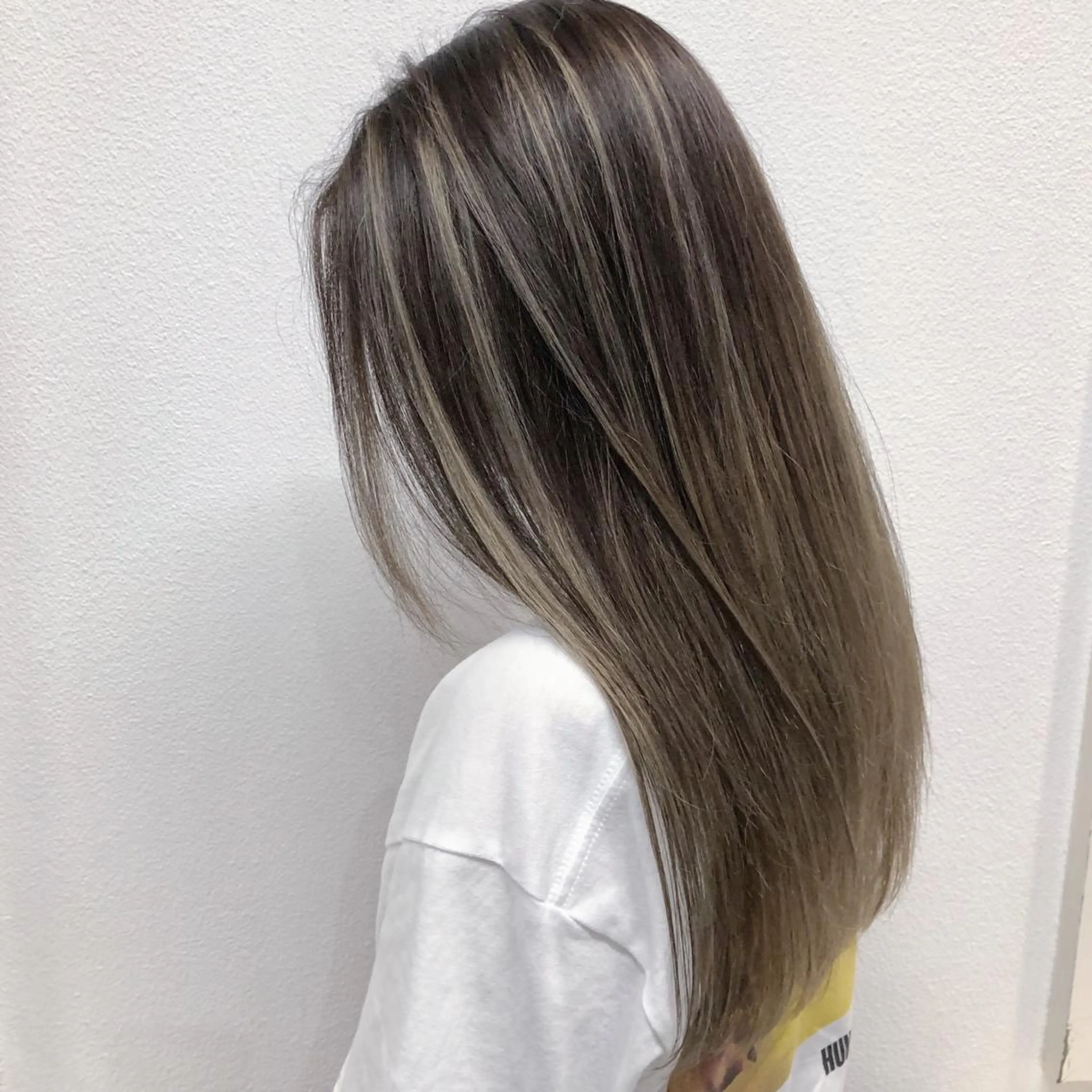 セミロング カラー ヘアアレンジ バレイヤージュ レイヤーカット ヘアカラー トリートメント GiseL天神カラー 髪質改善/ブリーチのヘアスタイル