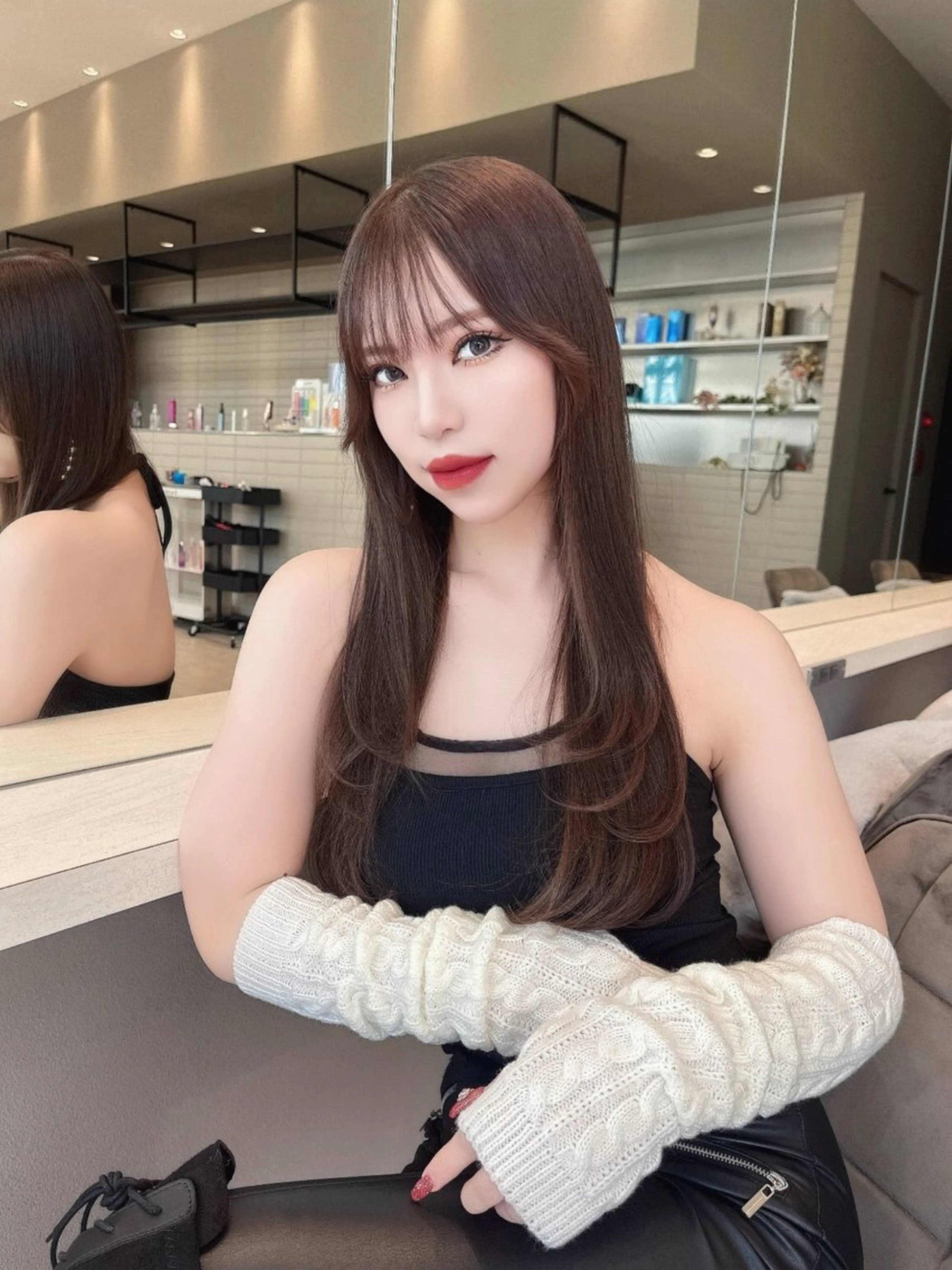 ロング レイヤー/髪質改善 /透け感カラー/艶髪のヘアスタイル