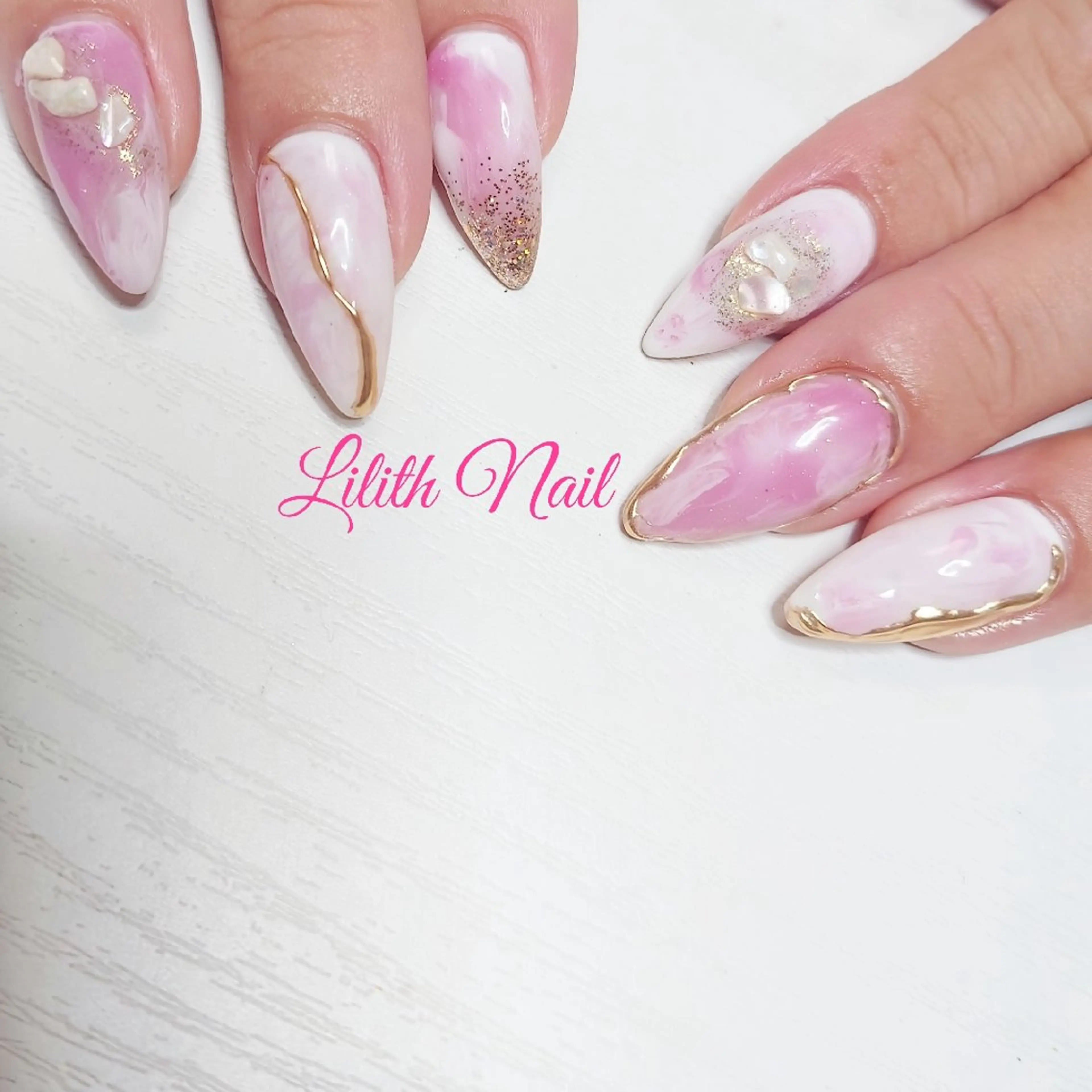 ネイル ハンドネイル Lilith Nailのネイルデザイン