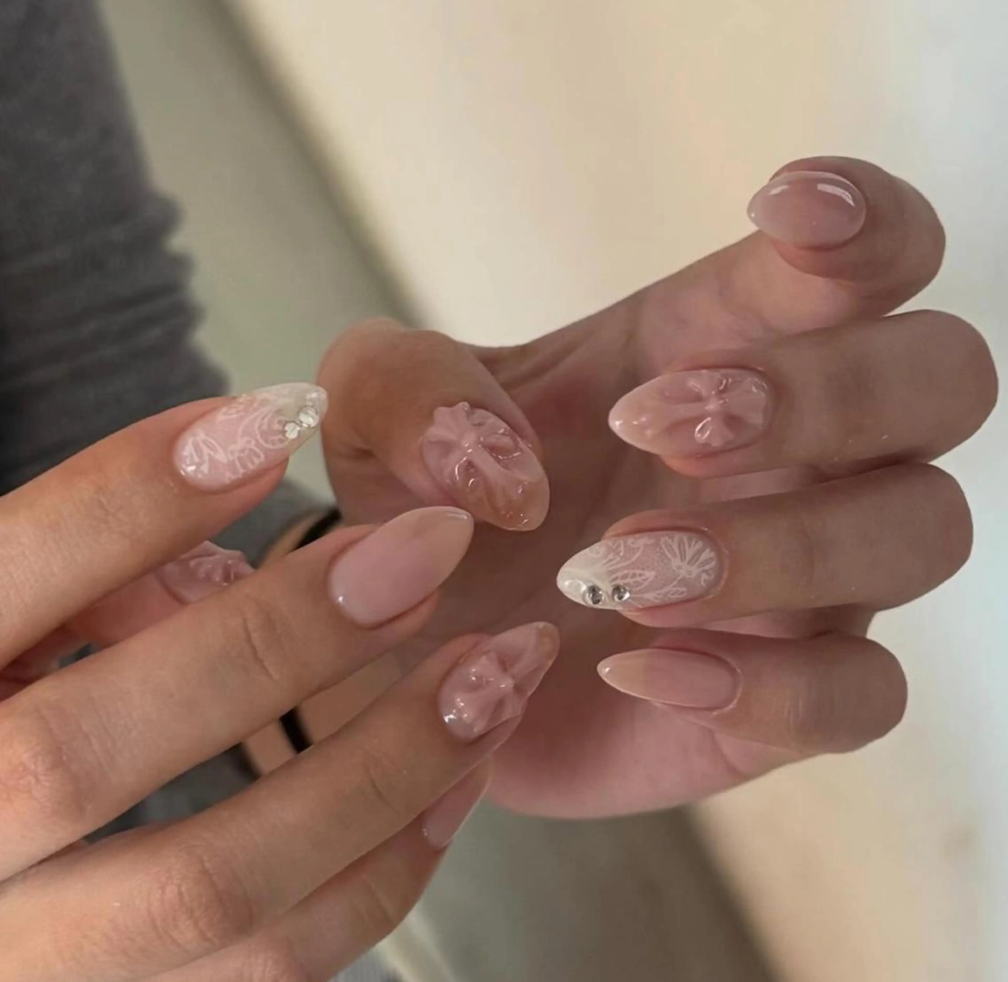 ネイル ハンドネイル ハンドケア 🍑 momo_nailのネイルデザイン