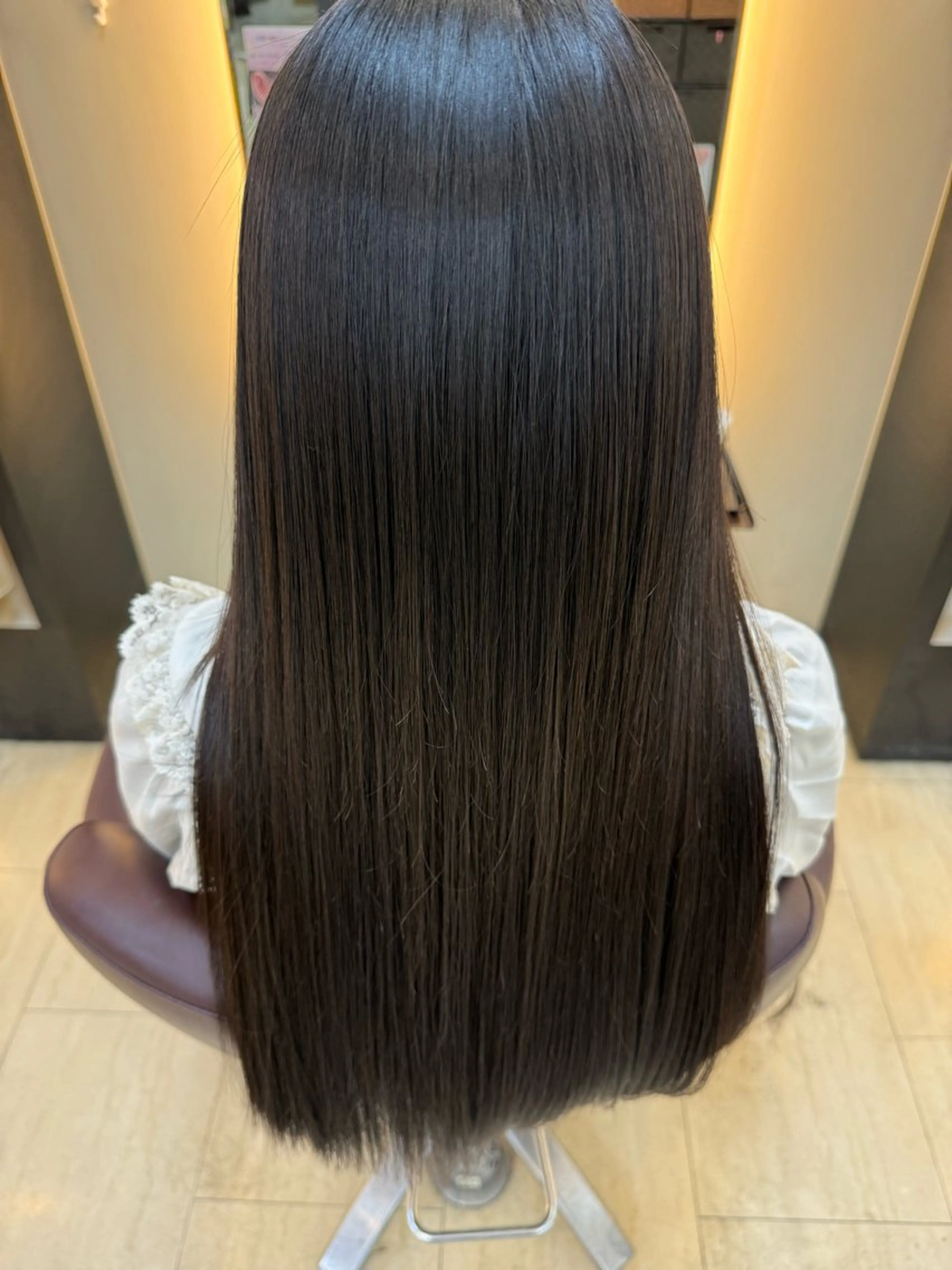ロング トリートメント 早﨑 映天のヘアスタイル