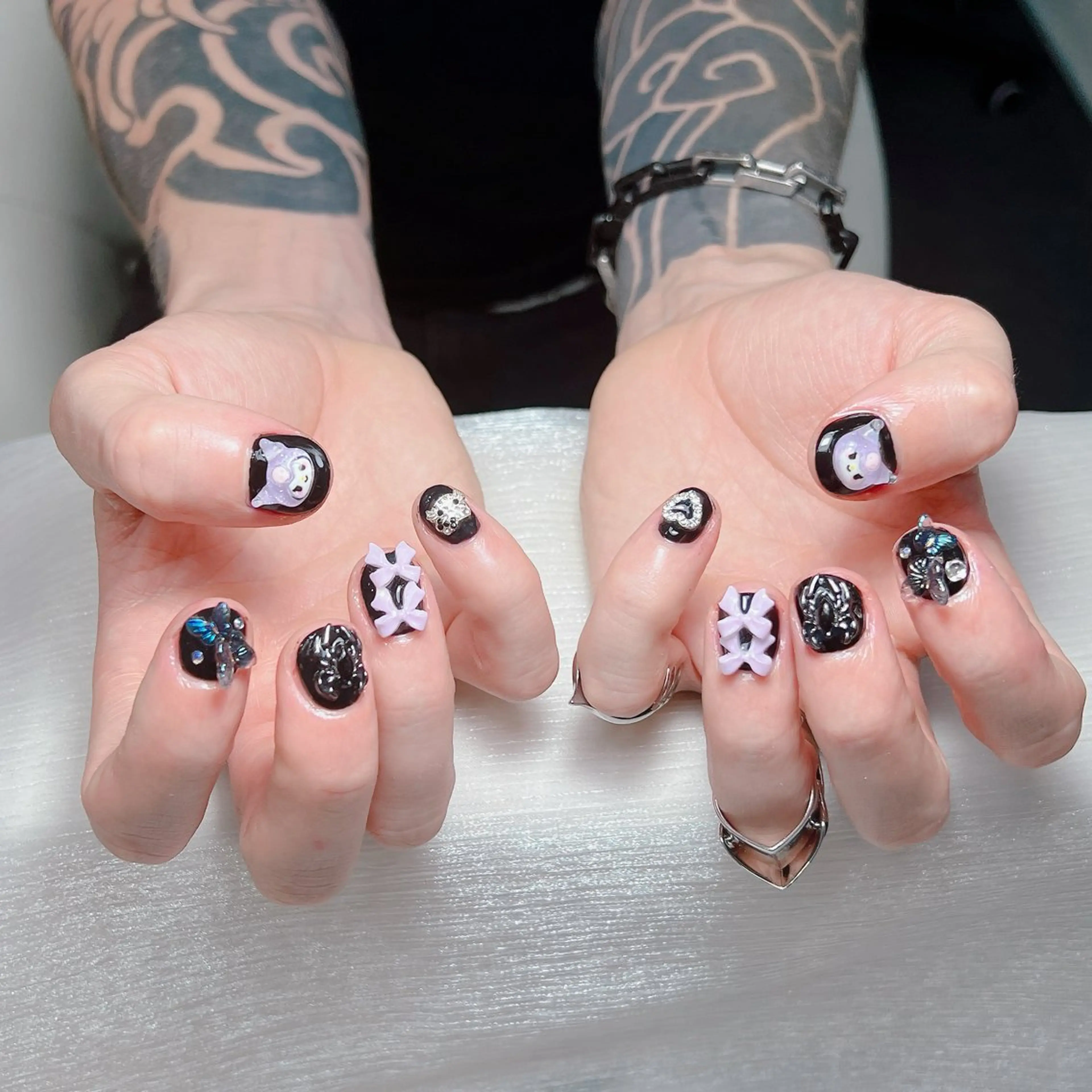 ネイル フットネイル ジェルネイル マグネットネイル パラジェル ワンホンネイル ハンドネイル MaiBeauty Niのネイルデザイン