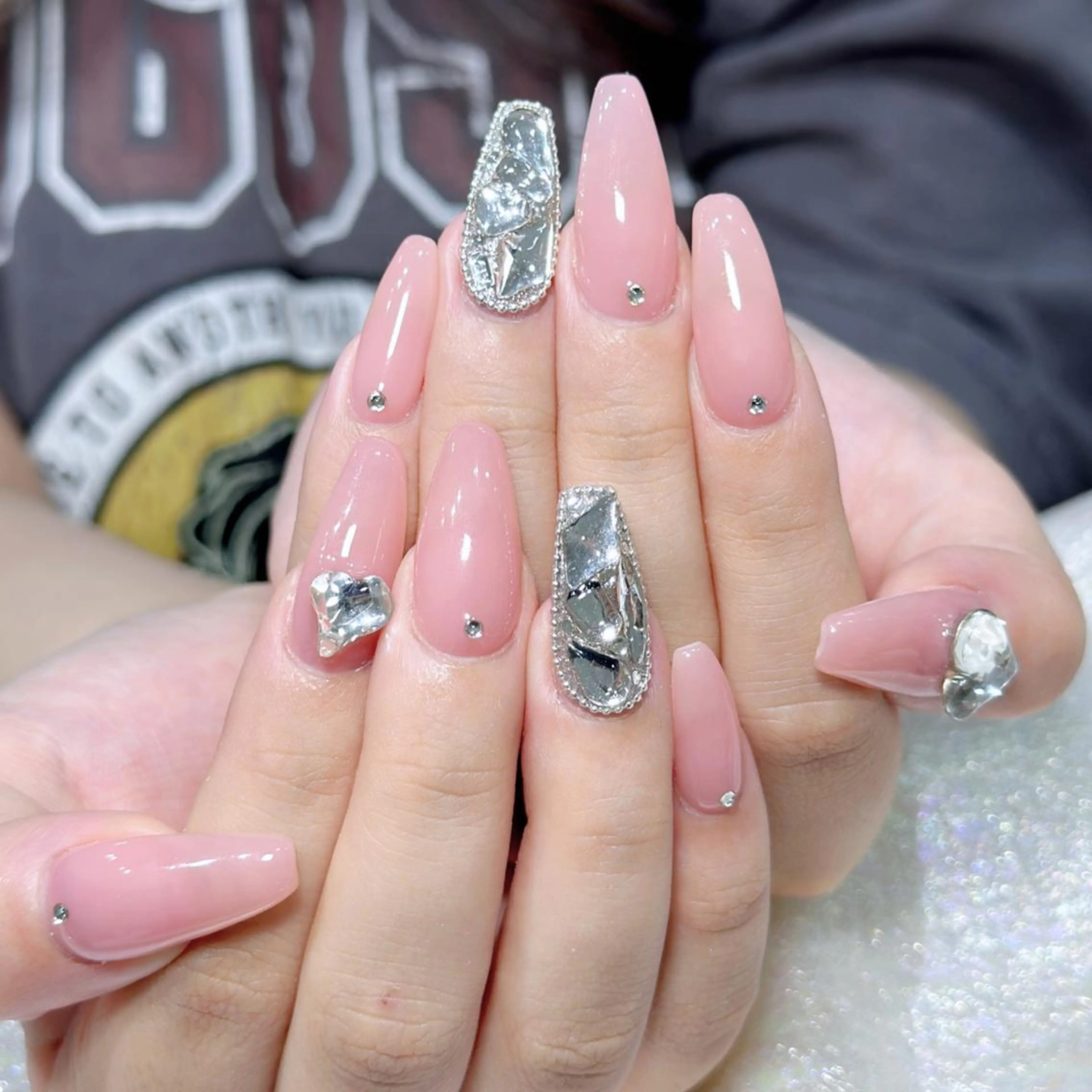 ネイル ハンドネイル Queens momoのネイルデザイン