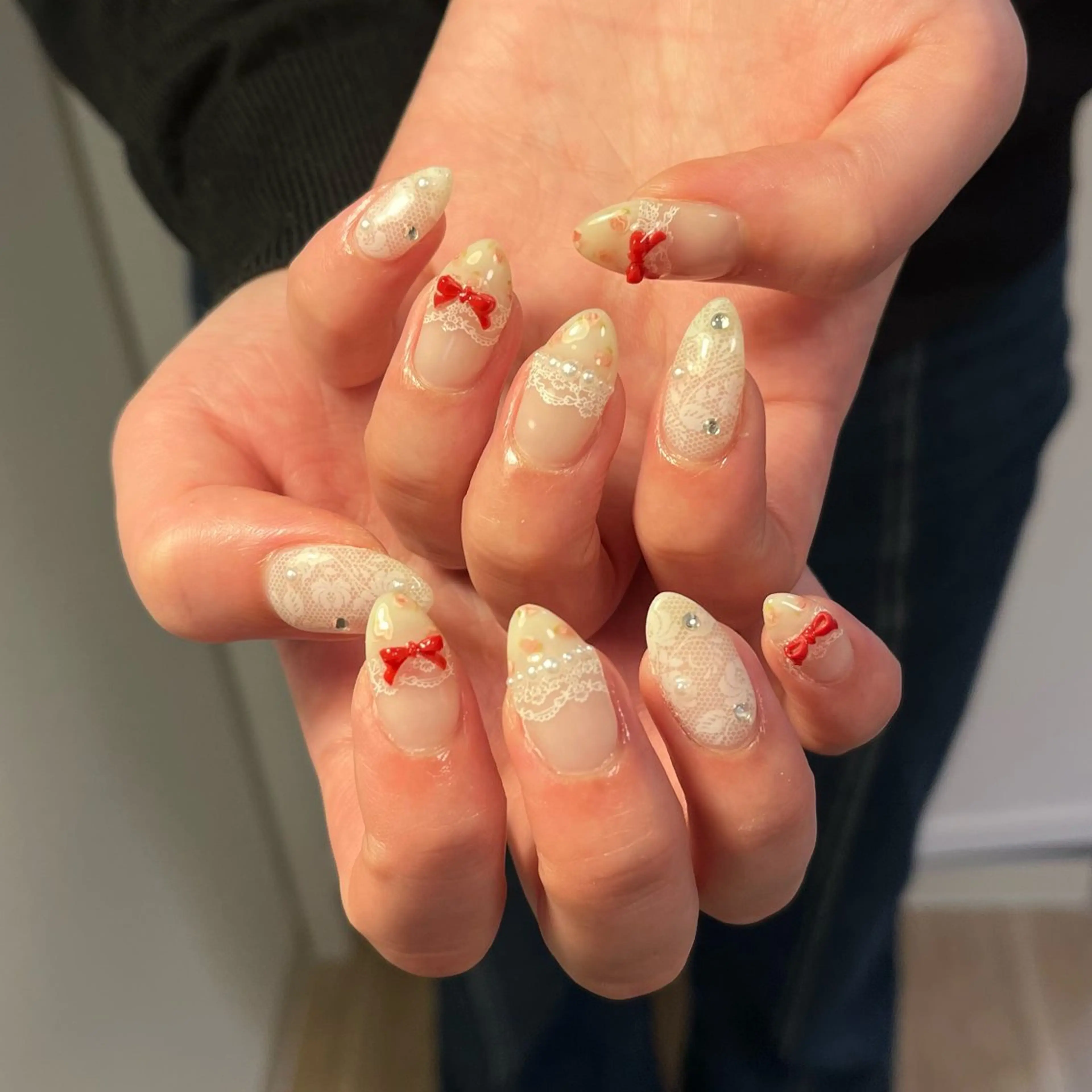 ネイル ハンドネイル フットネイル neroria nailのネイルデザイン