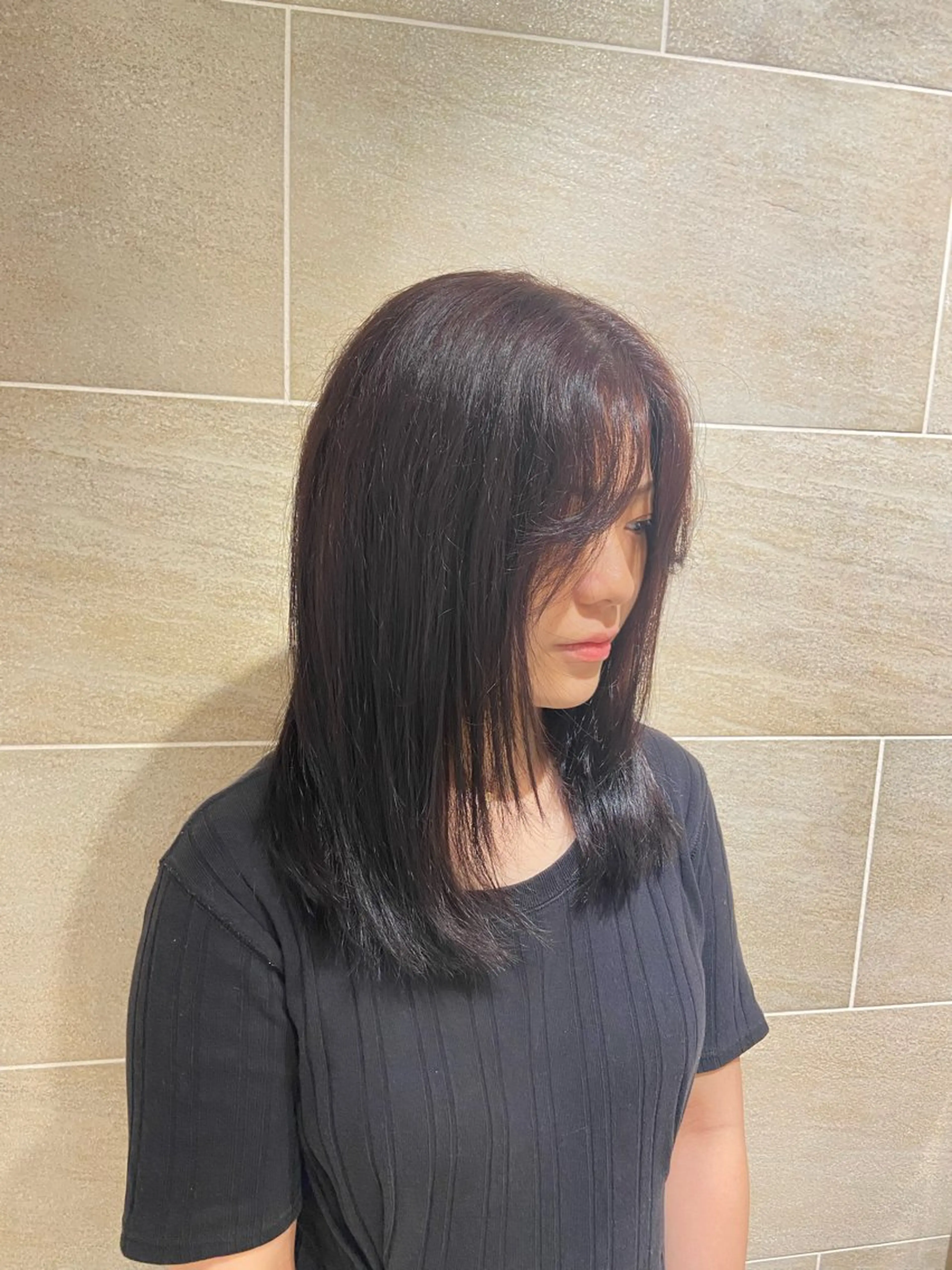 ロング カラー 武井 哉子のヘアスタイル