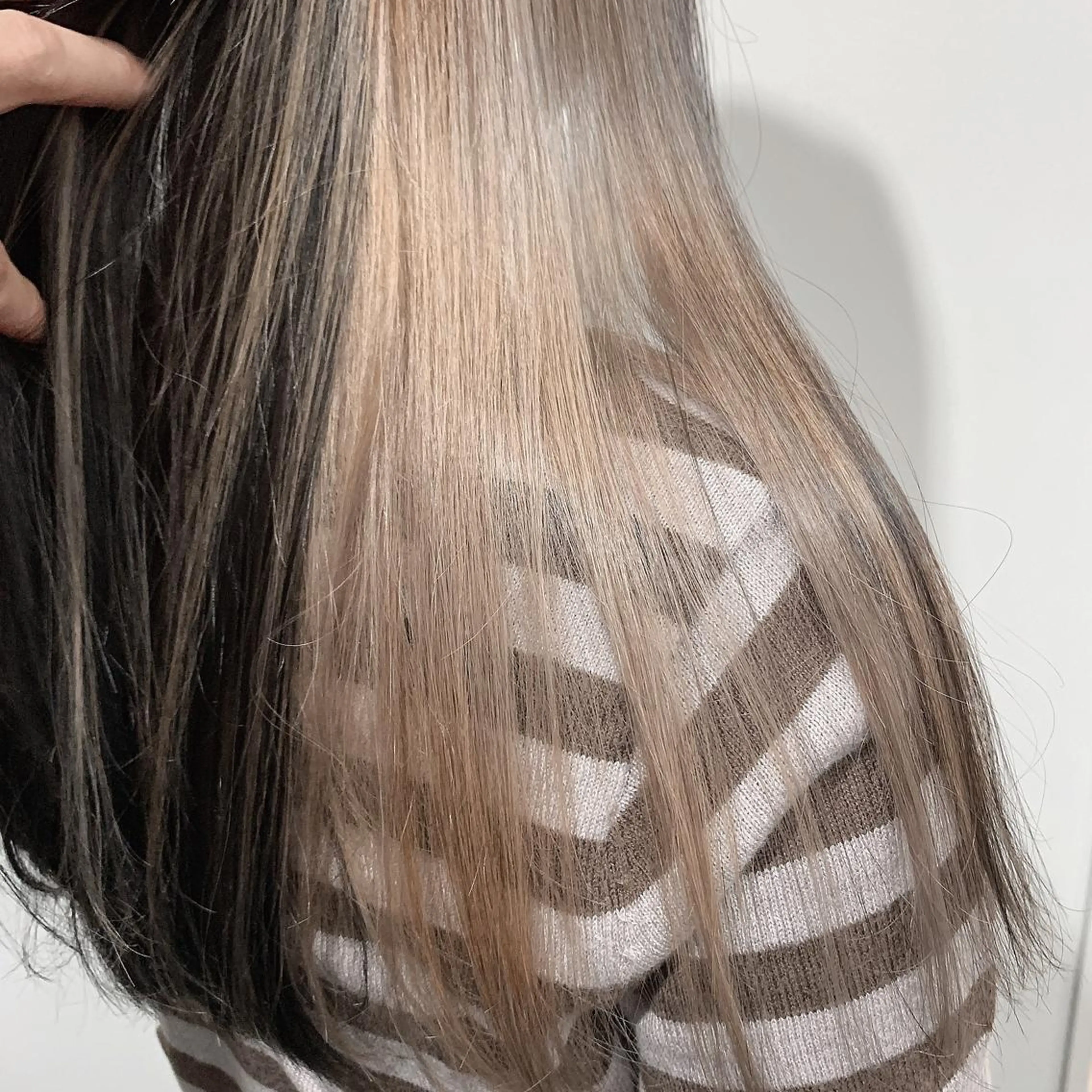 ロング カラー なかの たくみのヘアスタイル