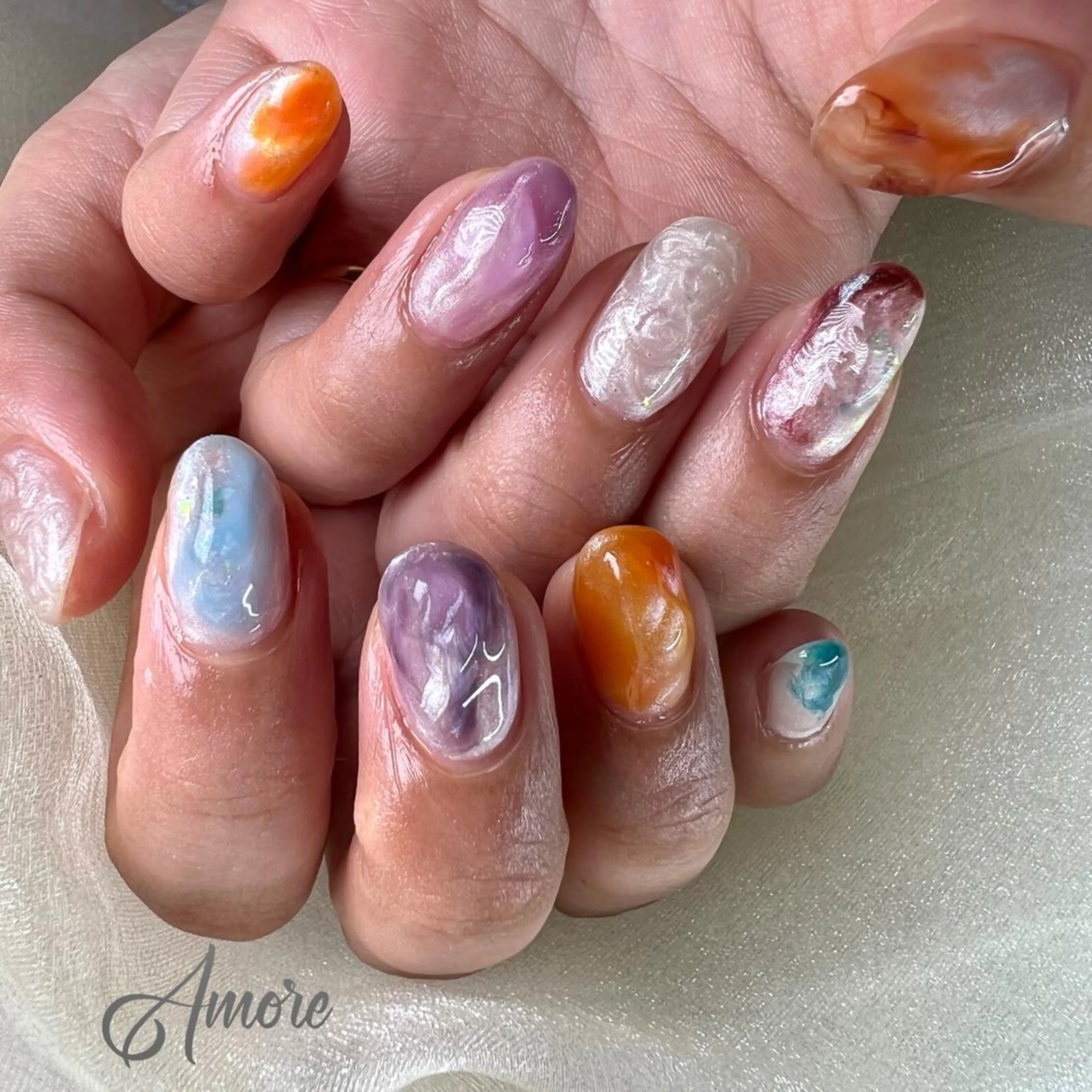 ネイル ジェルネイル 氷ネイル・うるうるネイル マグネットネイル ミラーネイル ニュアンスネイル You kyehwaのネイルデザイン