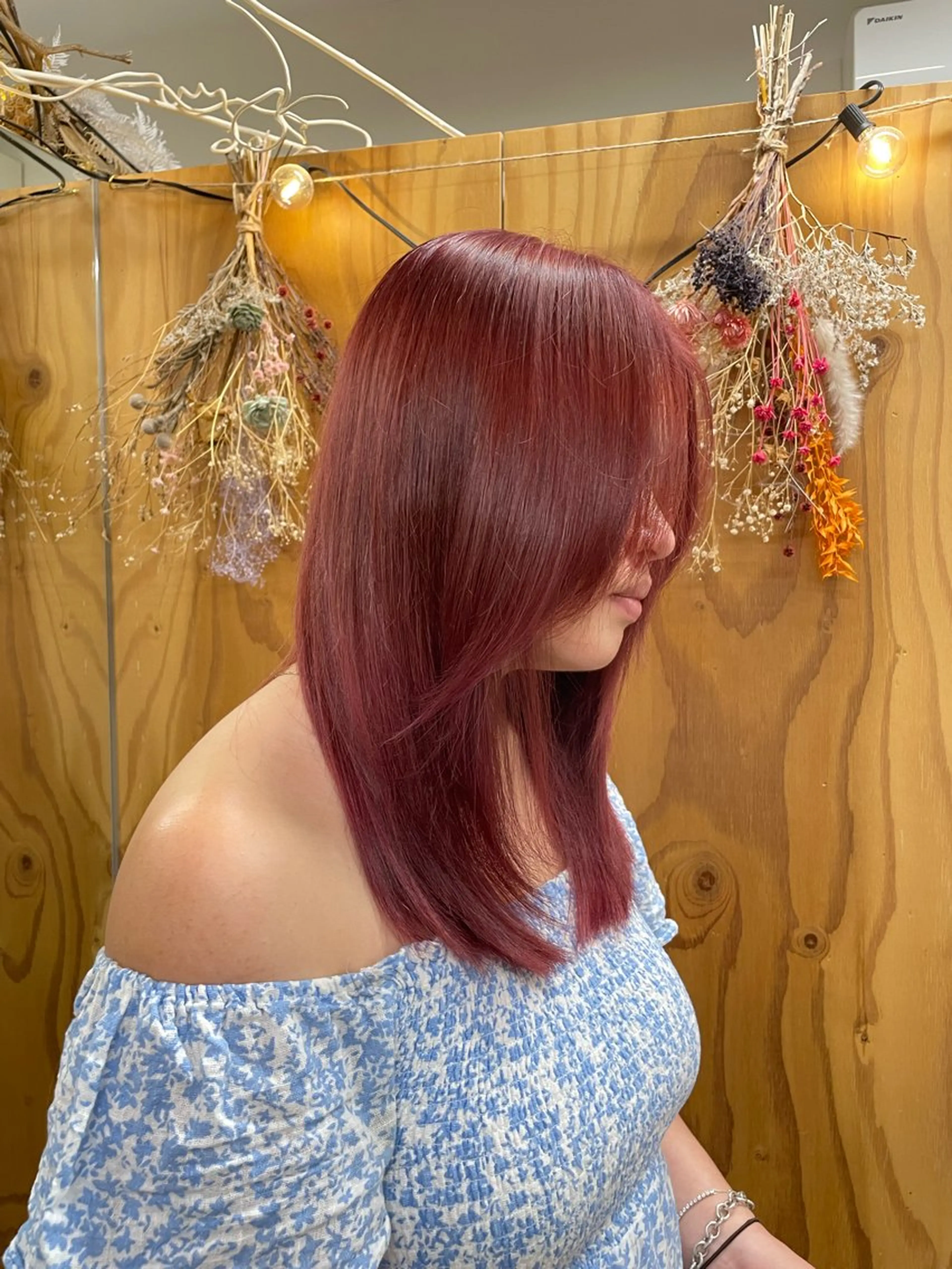 ミディアム ヘアカラー ︎🤎デザインカラー kayanoのヘアスタイル