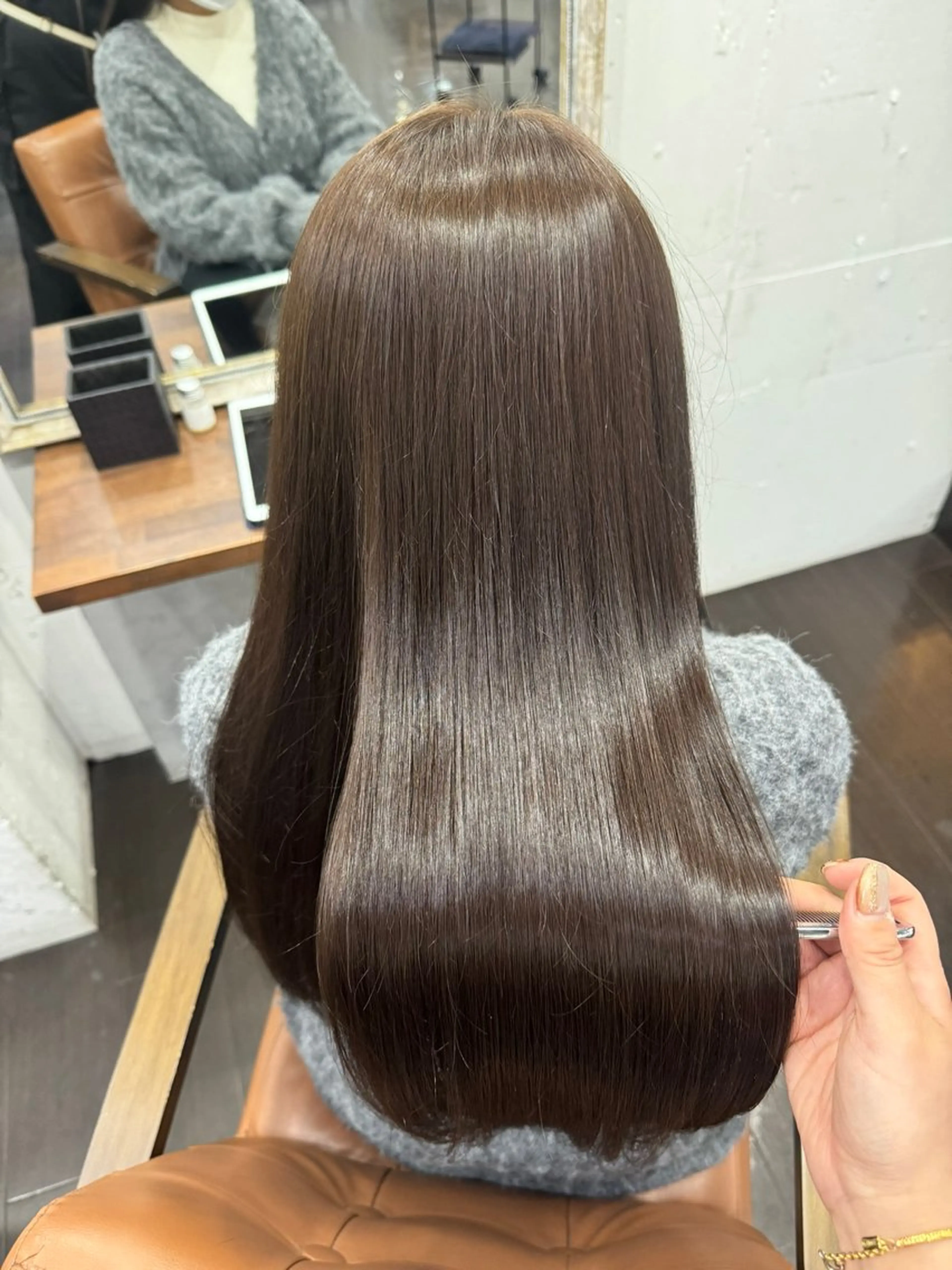 ロング 髪質改善 ヘアカラー トリートメント 難波 茜のヘアスタイル