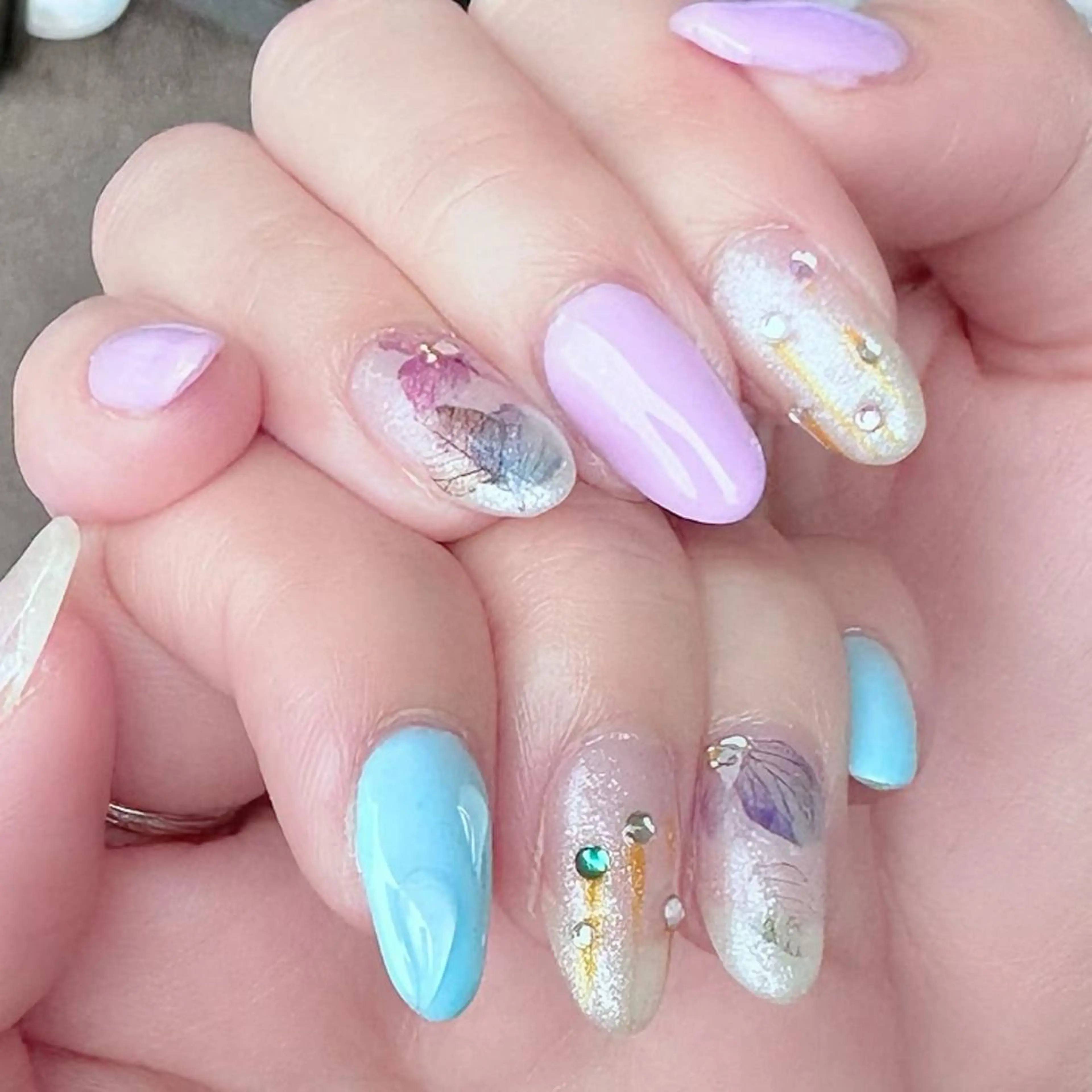 ネイル 新山 聖のネイルデザイン