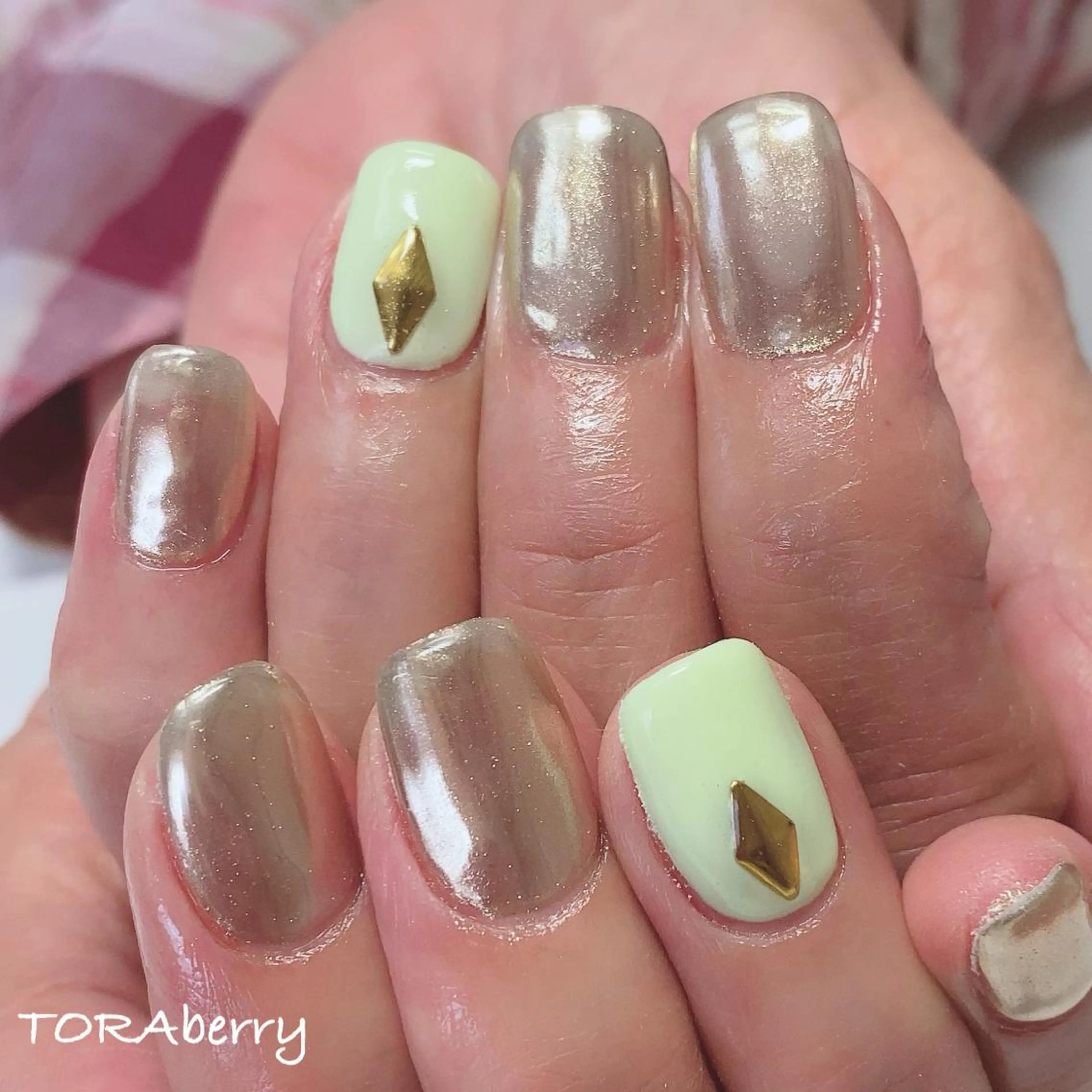 ネイル ネイリスト なつみのネイルデザイン