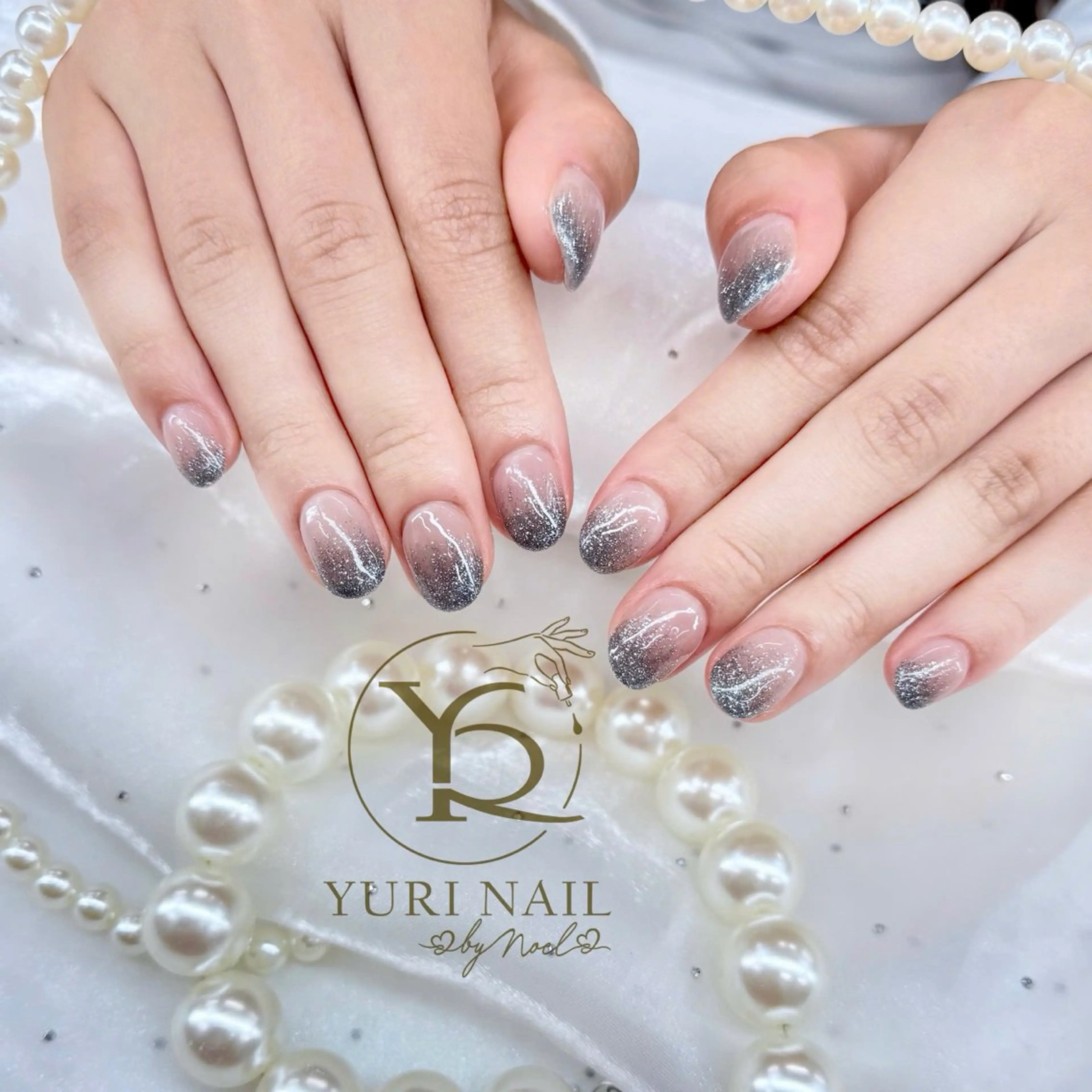 ネイル ハンドネイル フットネイル ハンドケア YURI Nail NARITAのネイルデザイン