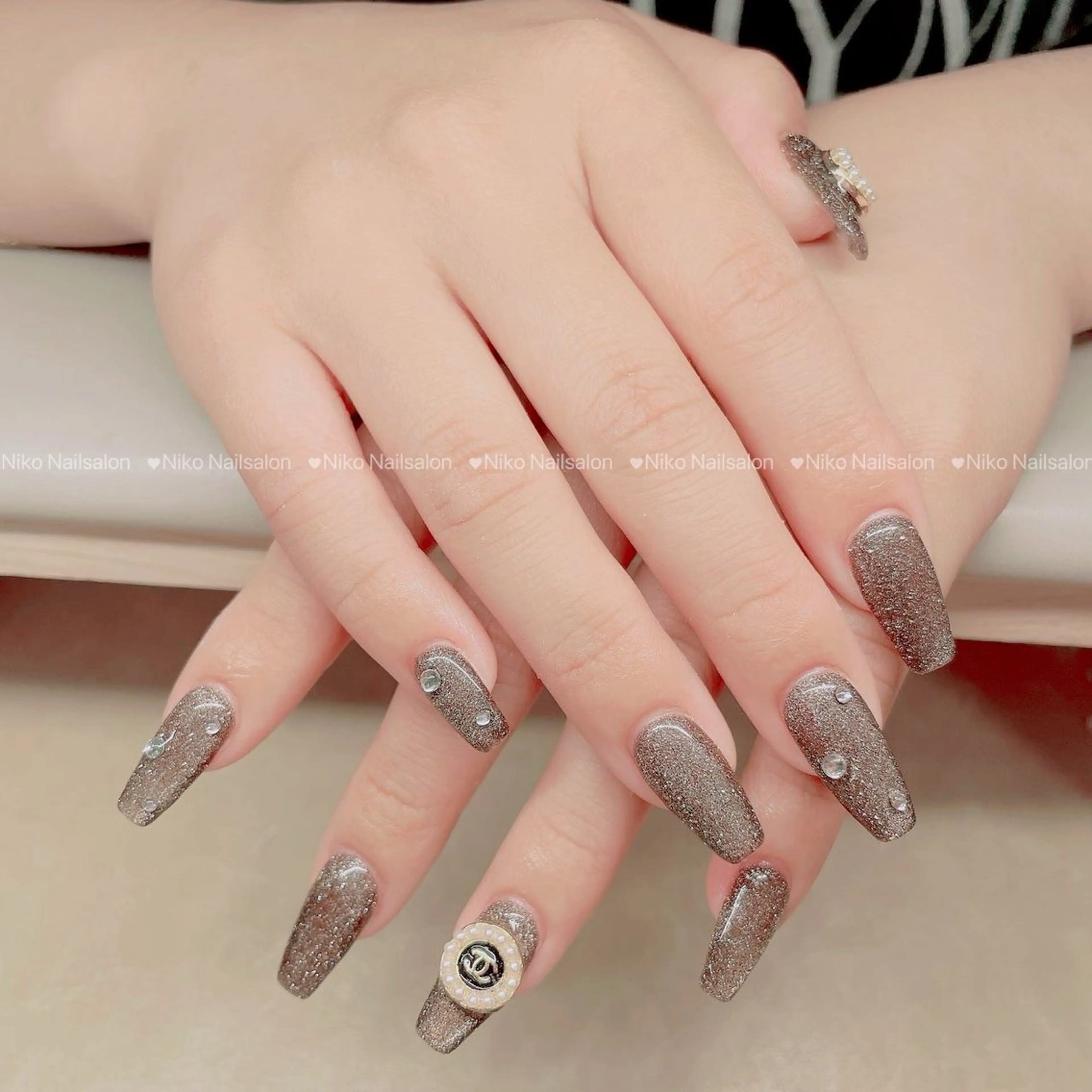 ネイル チークネイル 長さ出し フットネイル フレンチネイル ジェルネイル ハンドネイル Niko Nail salon 銀座本店のネイルデザイン