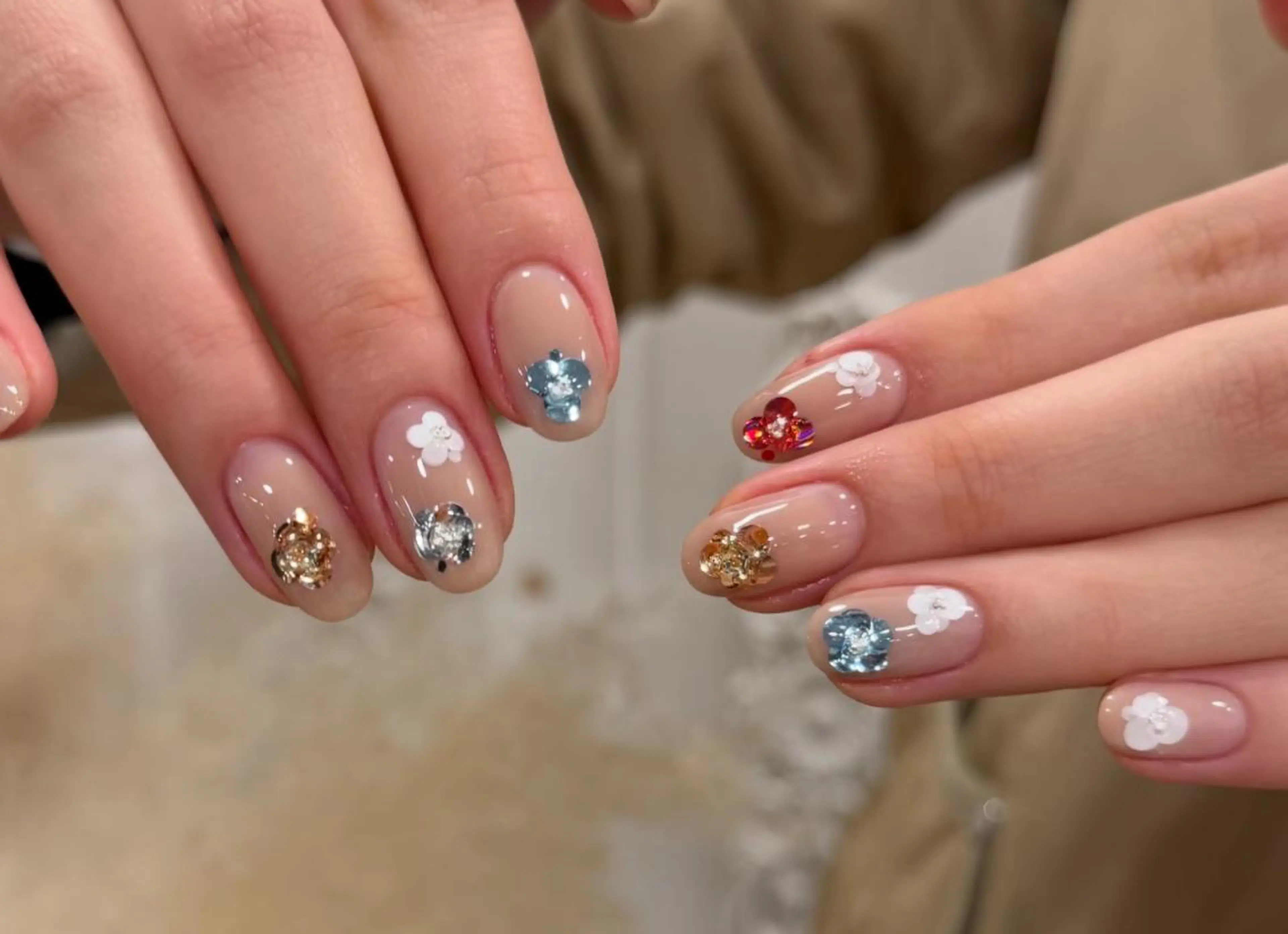 ネイル ハンドネイル 🎀 Ayaka_nailのネイルデザイン