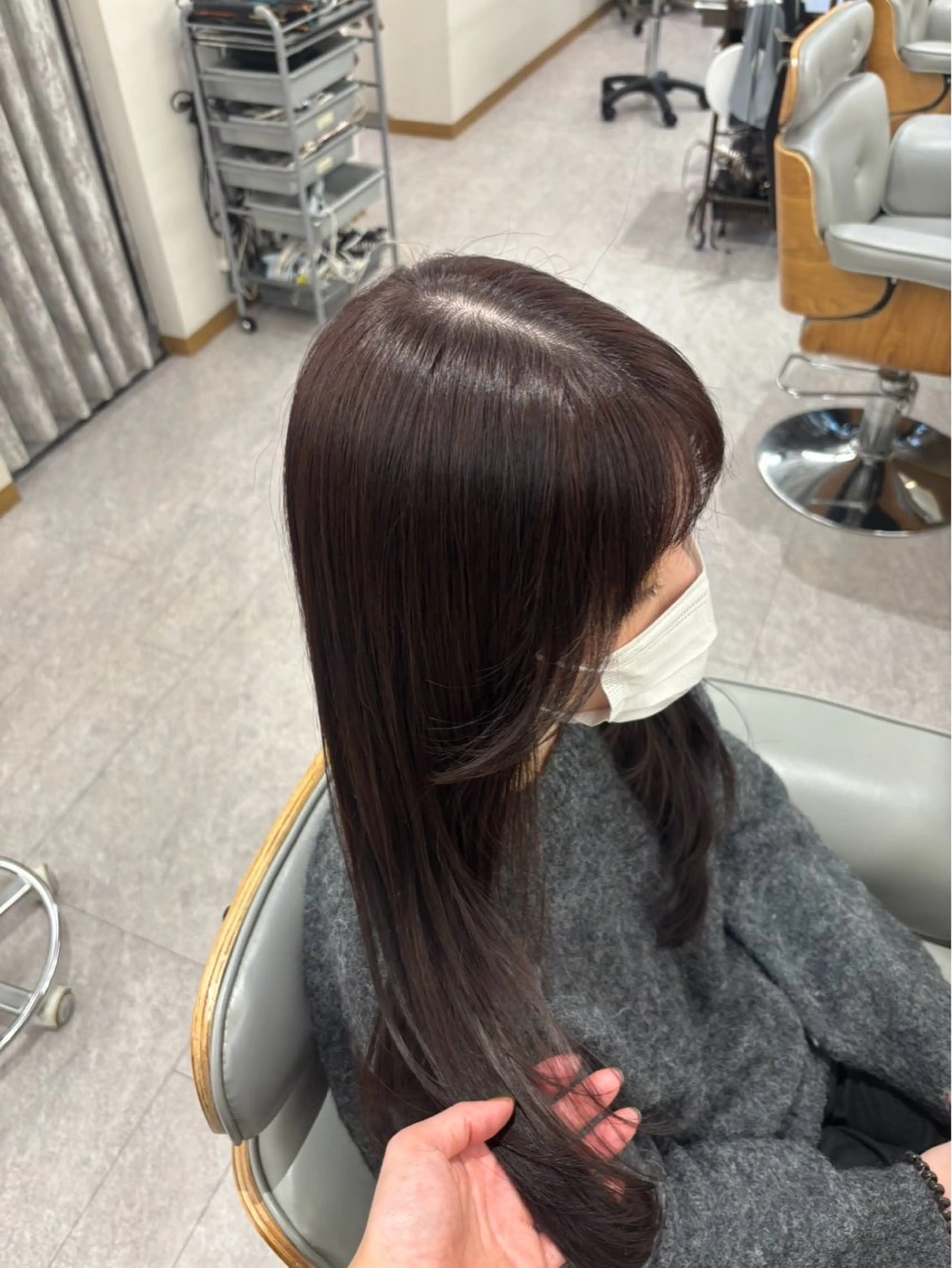 カラー オレンジ レッドカラー 森 花恋のヘアスタイル