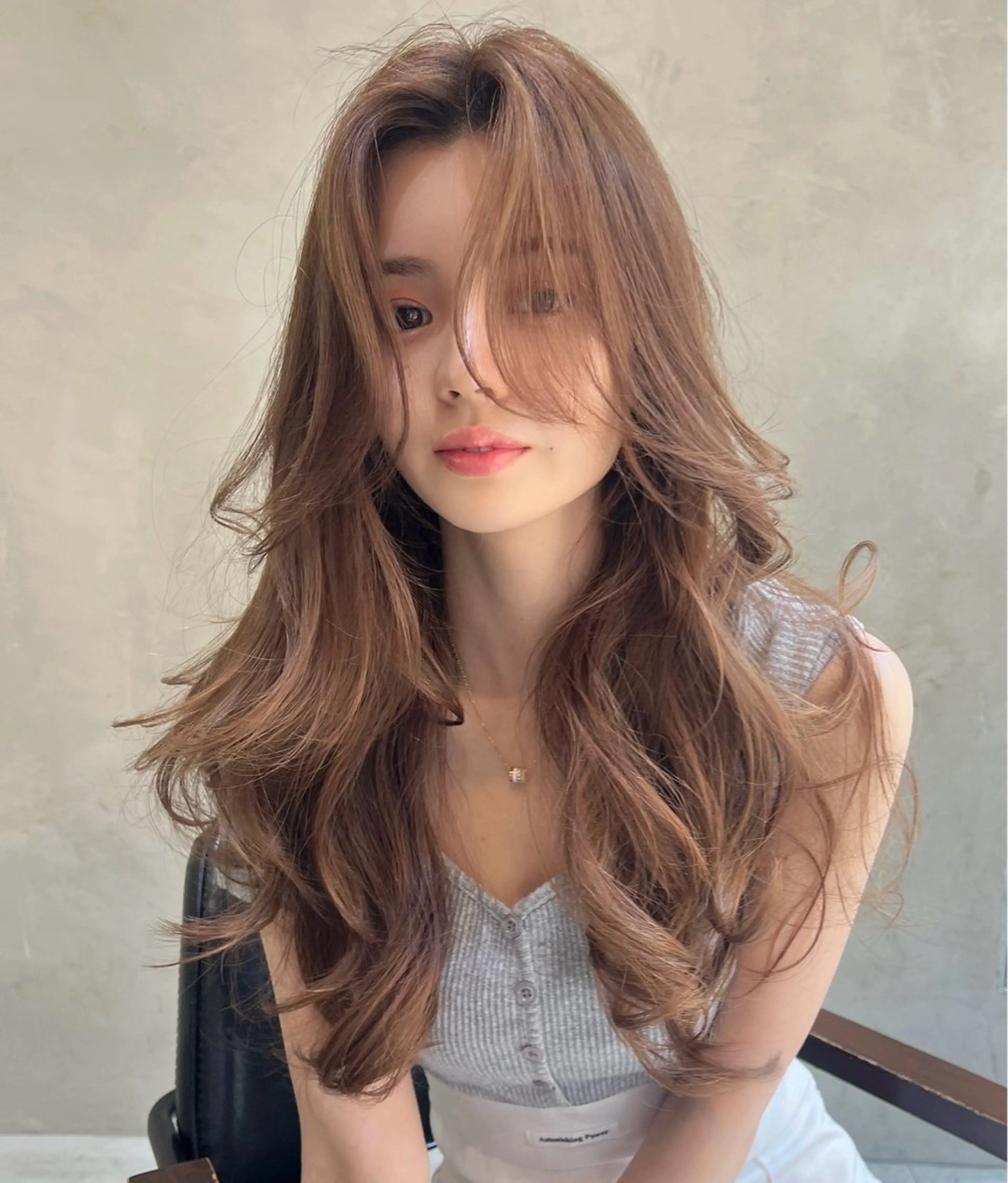 ロング カラー カット ヘアカラー トリートメント 【銀座】艶髪/上品な カラー特化/涼/駅近のヘアスタイル