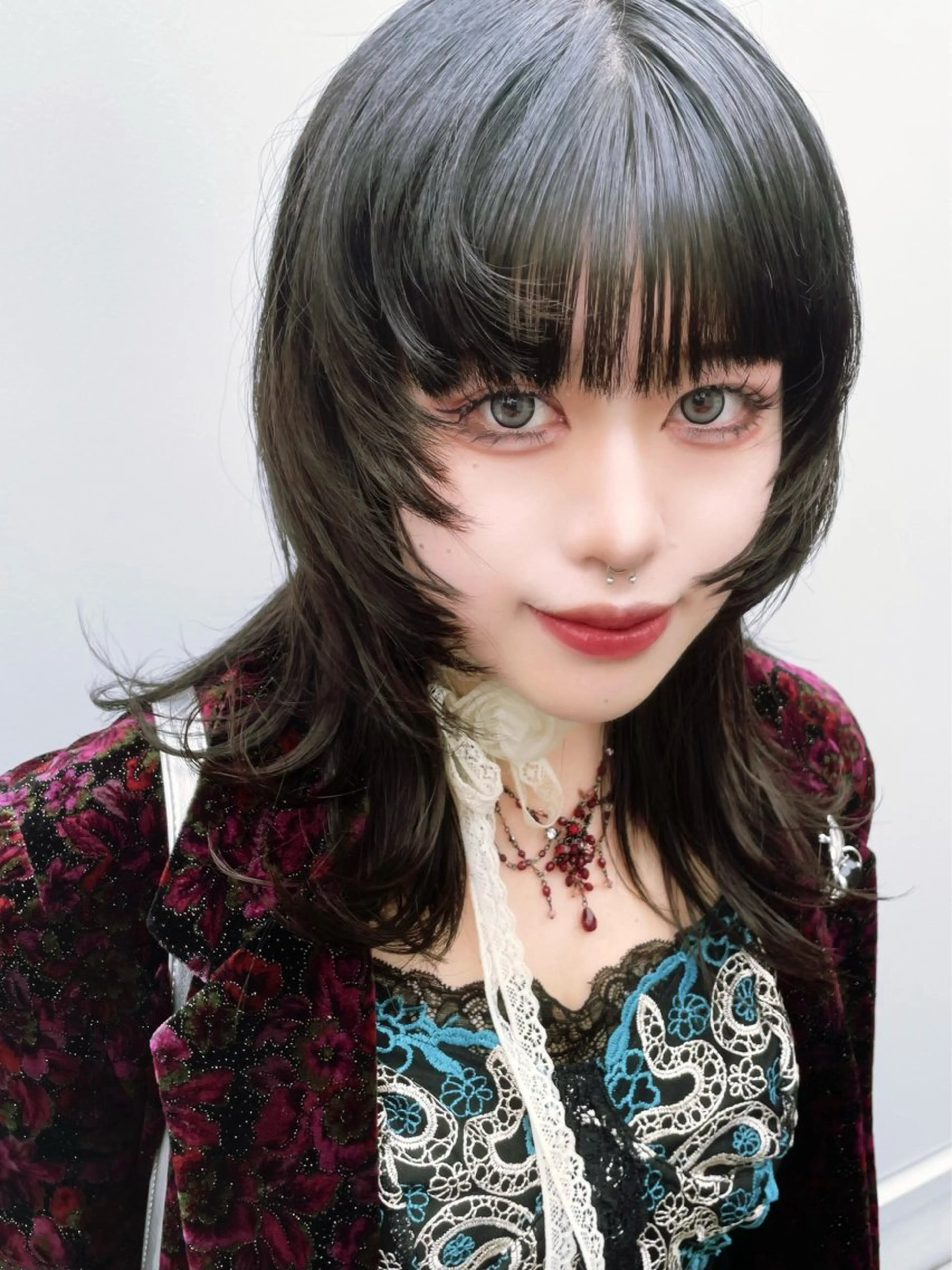 セミロング 深澤 帆乃のヘアスタイル