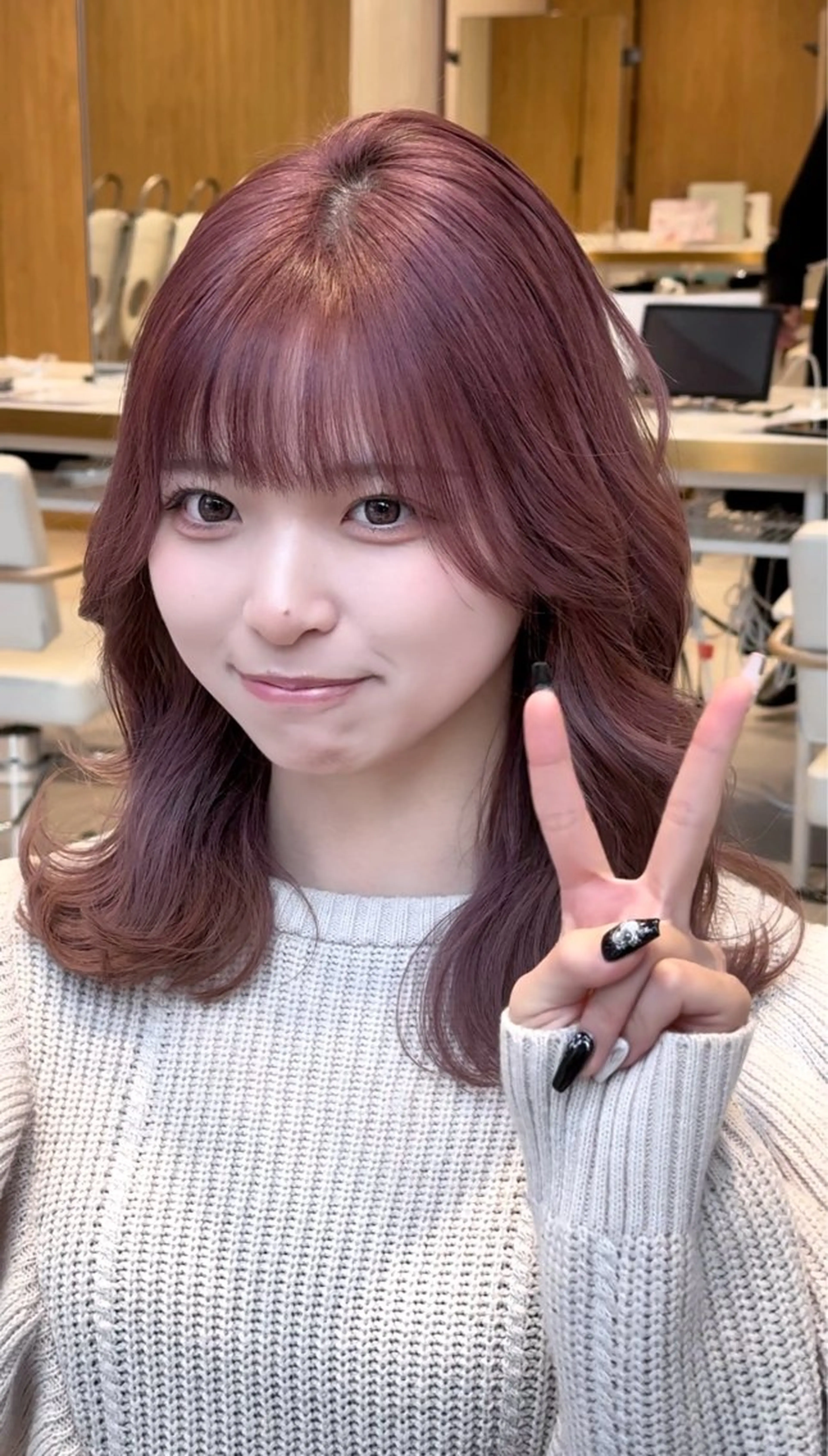 ミディアム カラー カット ヘアカラー トリートメント ヘッドスパ ヘアセット 韓国ヘア/レイヤー/ 顔まわり/りょーとのヘアスタイル