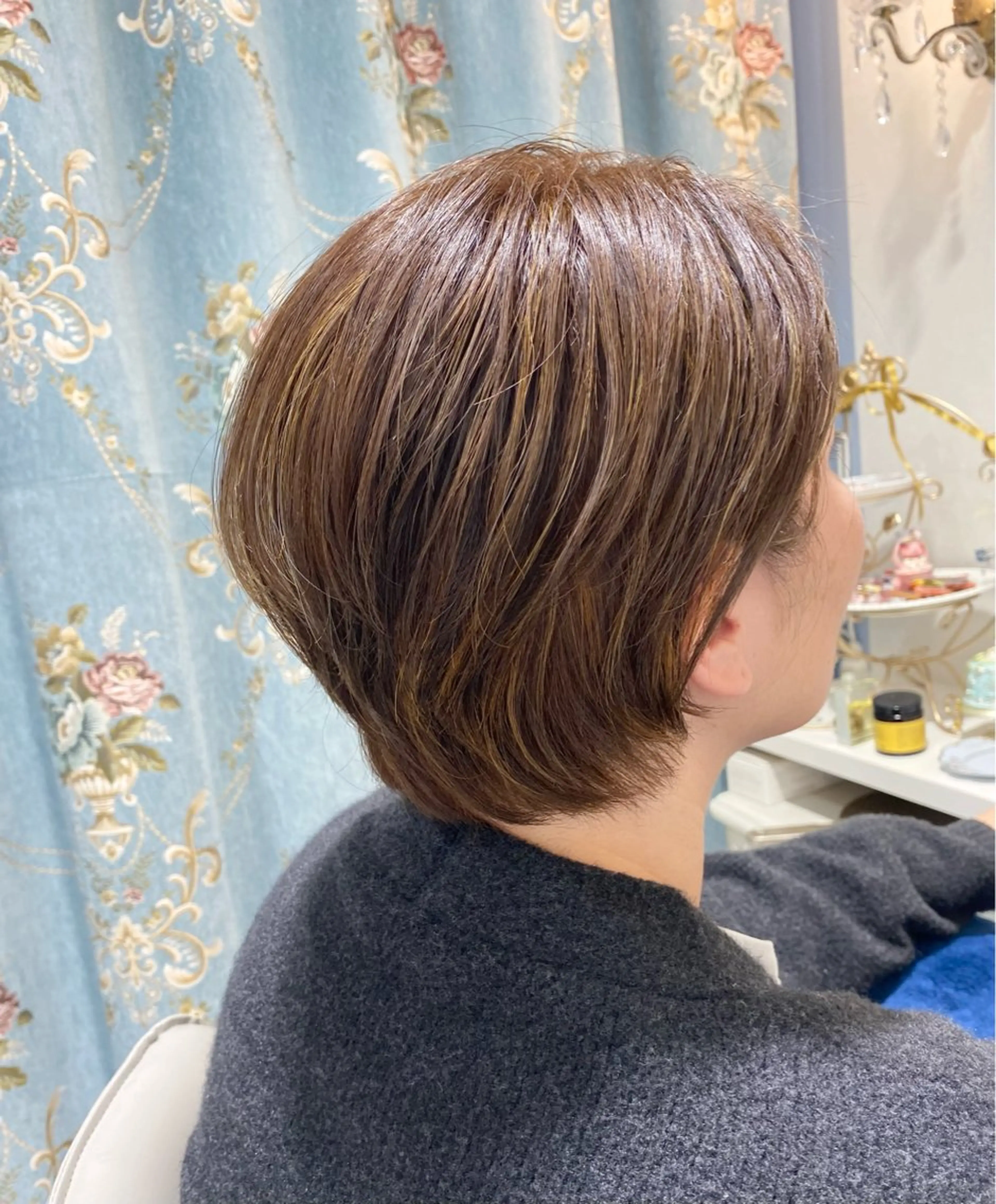 ショート カラー MASUMI／ 川西能勢口LUMIAのヘアスタイル