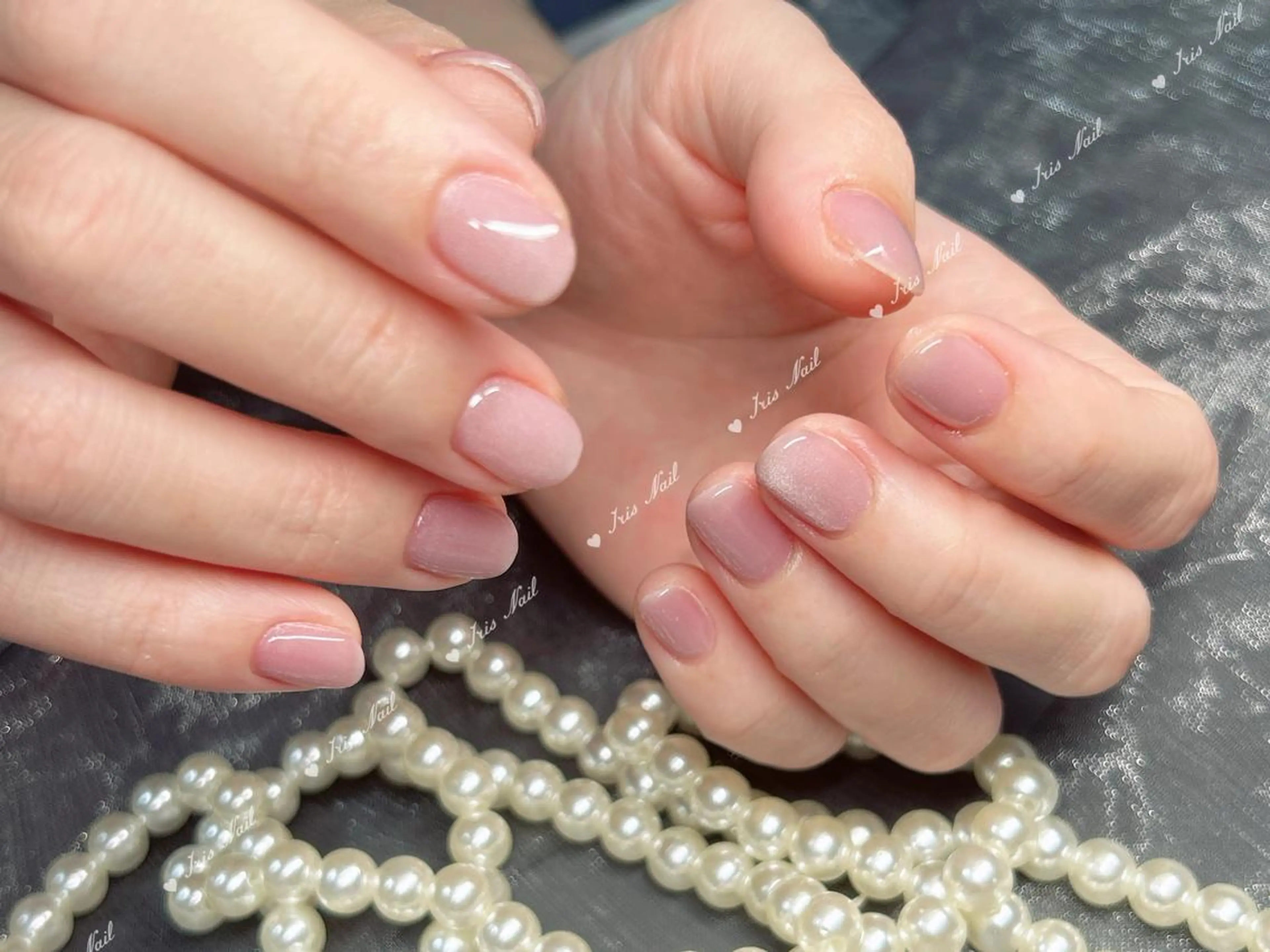 ネイル マグネットネイル ハンドネイル ハンドケア 🍒IRIS Nail🌸のネイルデザイン