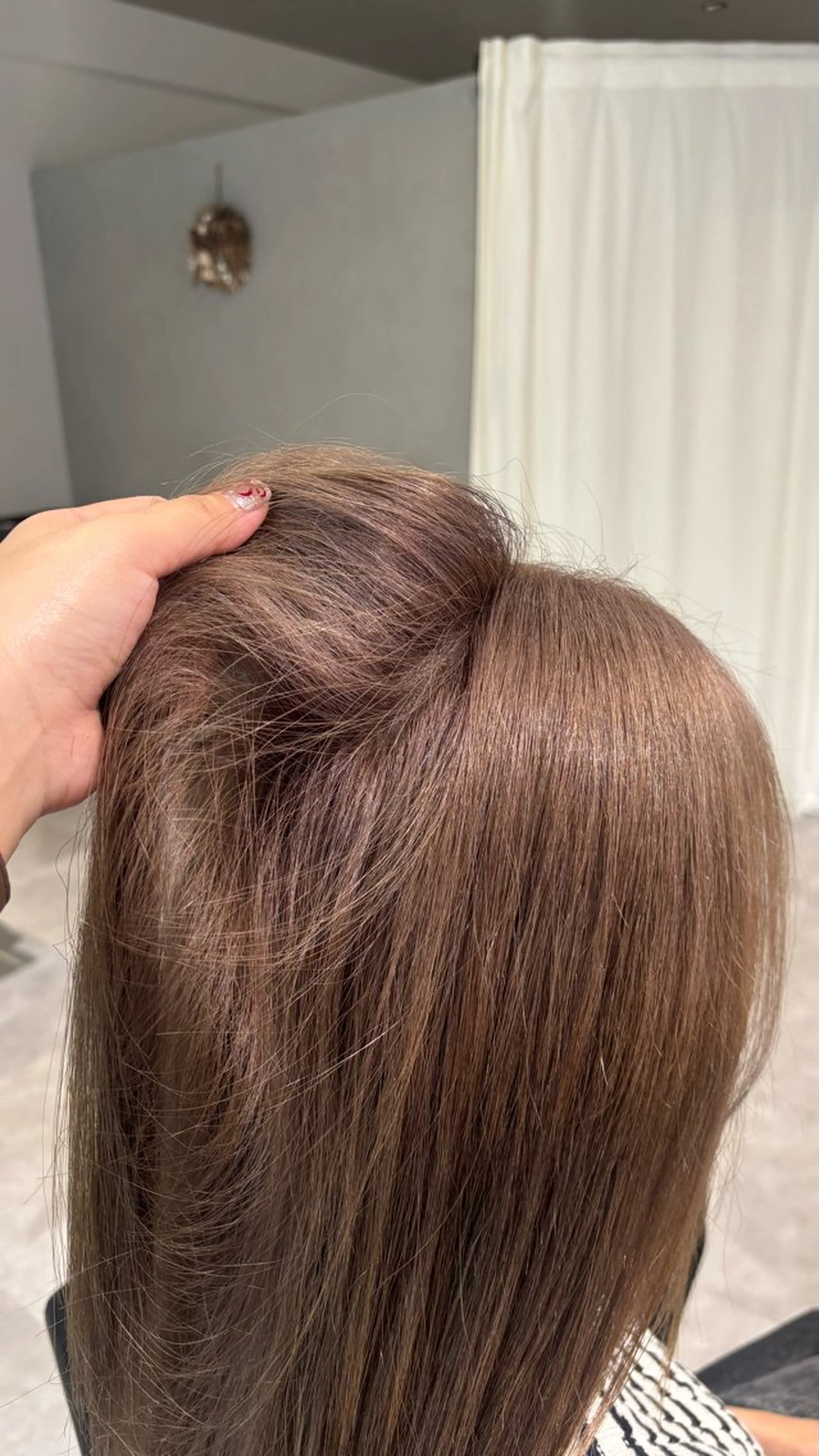 ロング ヘアカラー トリートメント YURINO /ボブ ベージュ/ハイトーンのヘアスタイル