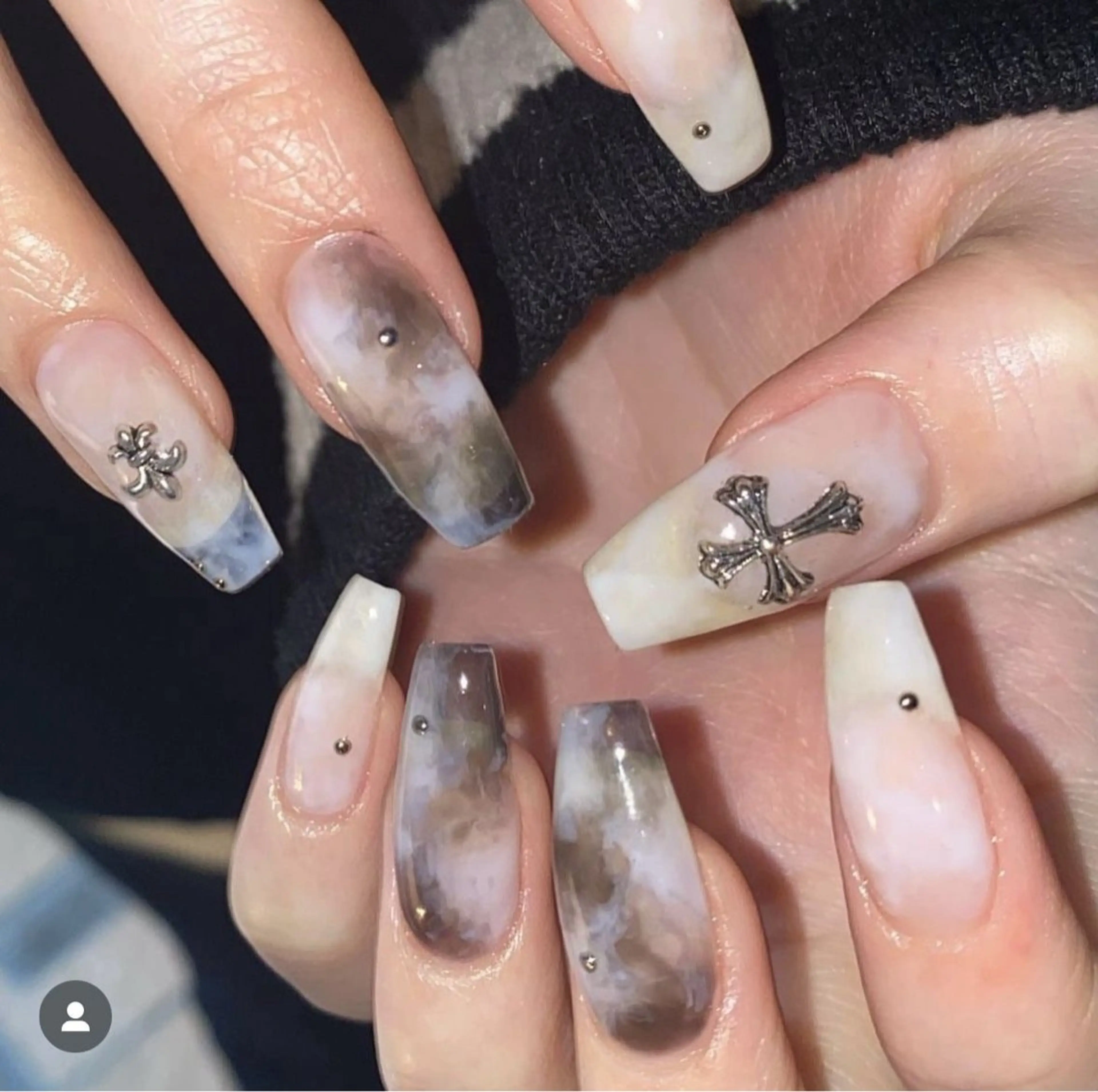 ネイル ハンドネイル ハイトーン/レイヤー nail 百咲💌のヘアスタイル